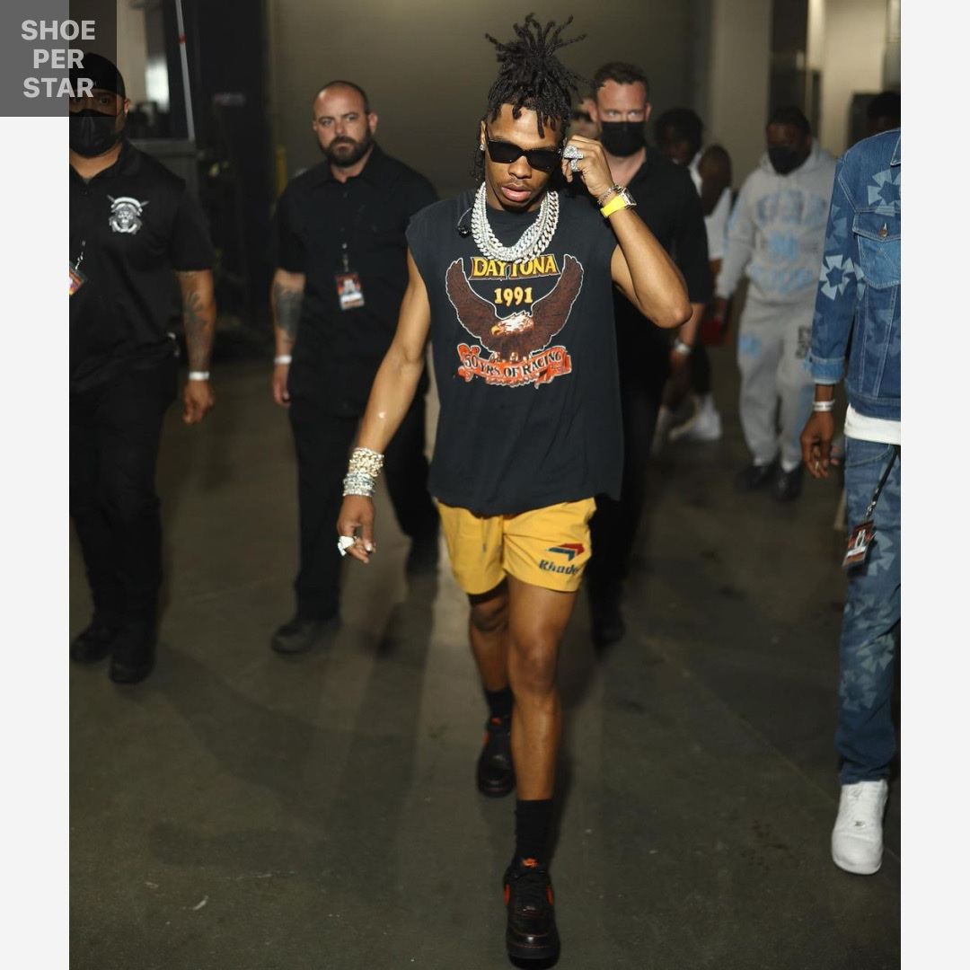 Nike x VLONE Air Force 1 Low 2017, Louis Vuitton x Nike Air Force 1 Low by Virgil Abloh White Comet Red 착용 스타일 - 1