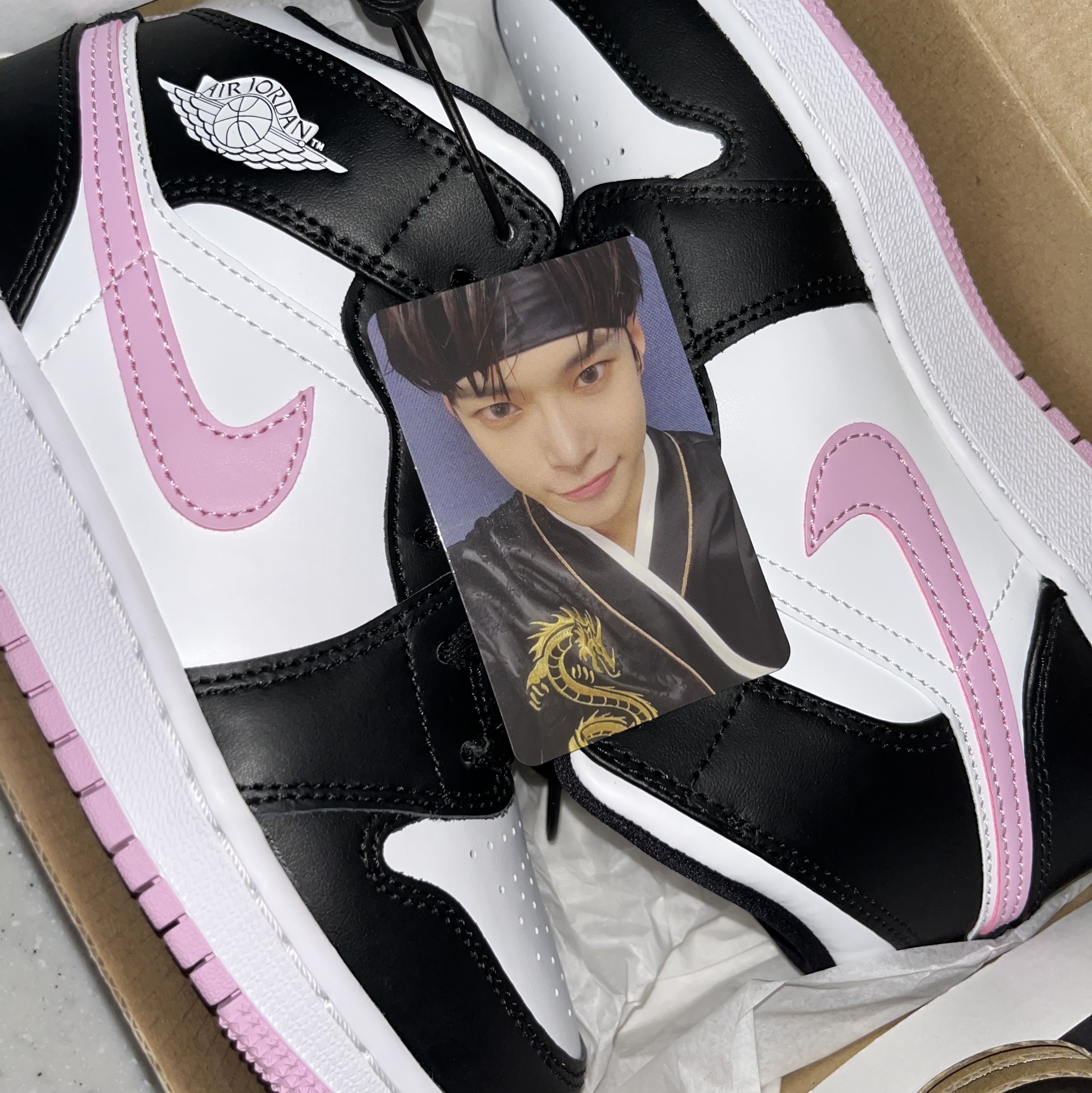(GS) Jordan 1 Mid Light Arctic Pink 착용 스타일