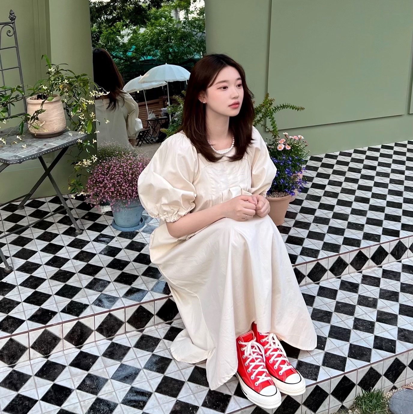 Converse Chuck 70 High Enamel Red 착용 스타일 - 1