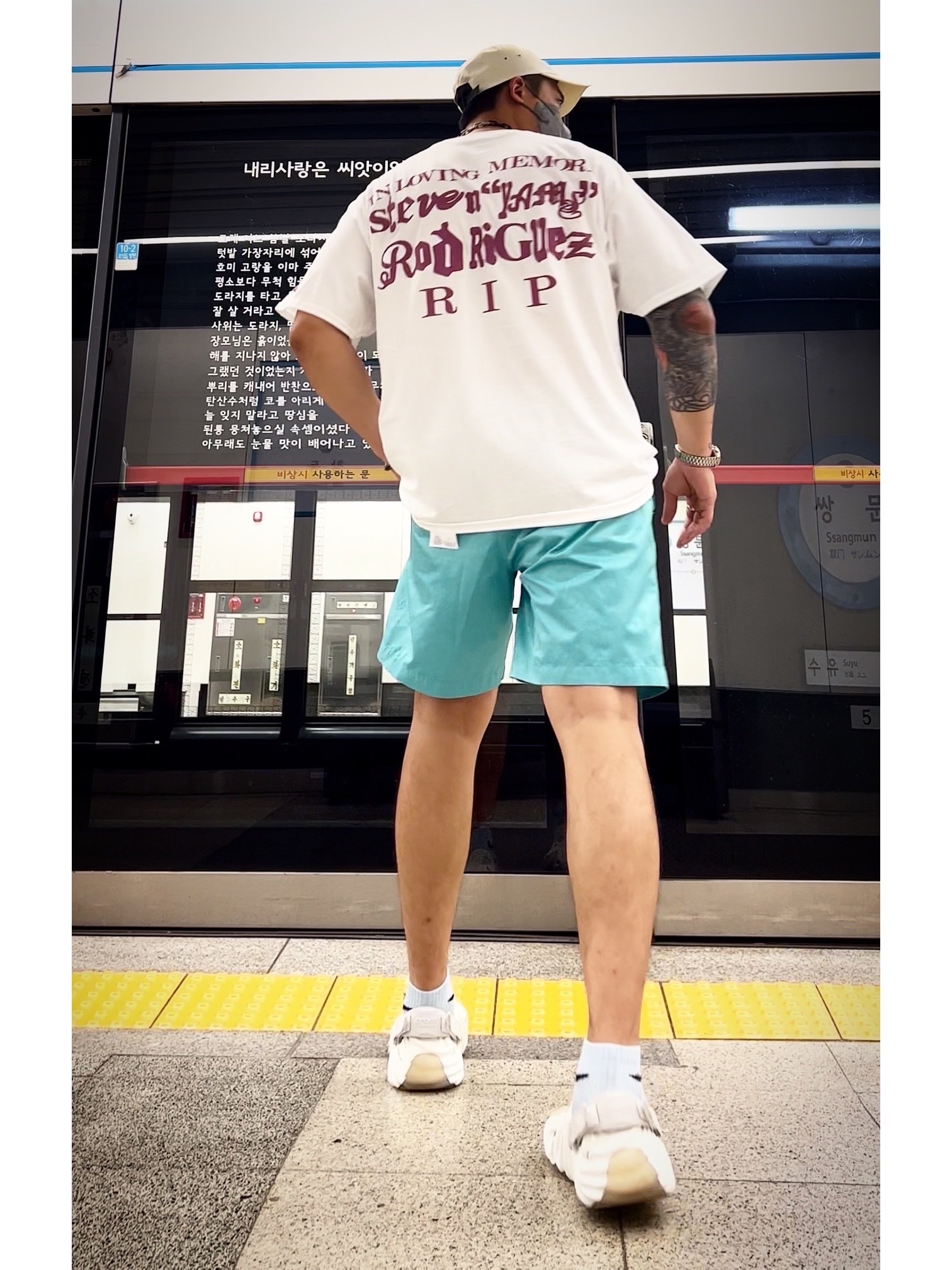 Supreme x Stone Island Reactive Ice Camo Ripstop Camp Cap Tan - 22SS, Crocs x Salehe Bembury Pollex Clog Stratus 착용 스타일