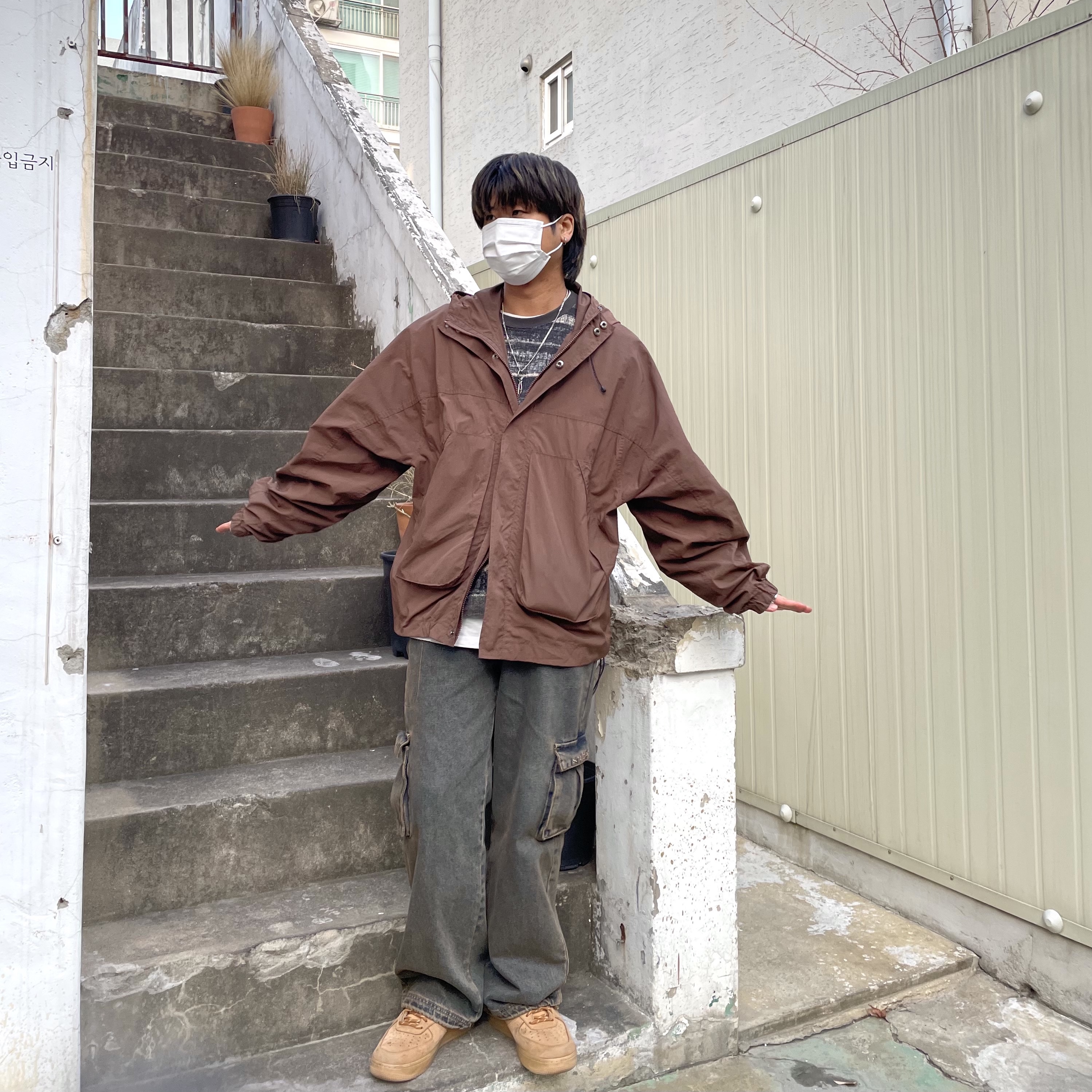 Nike Air Force 1 '07 WB Flax 착용 스타일 - 2