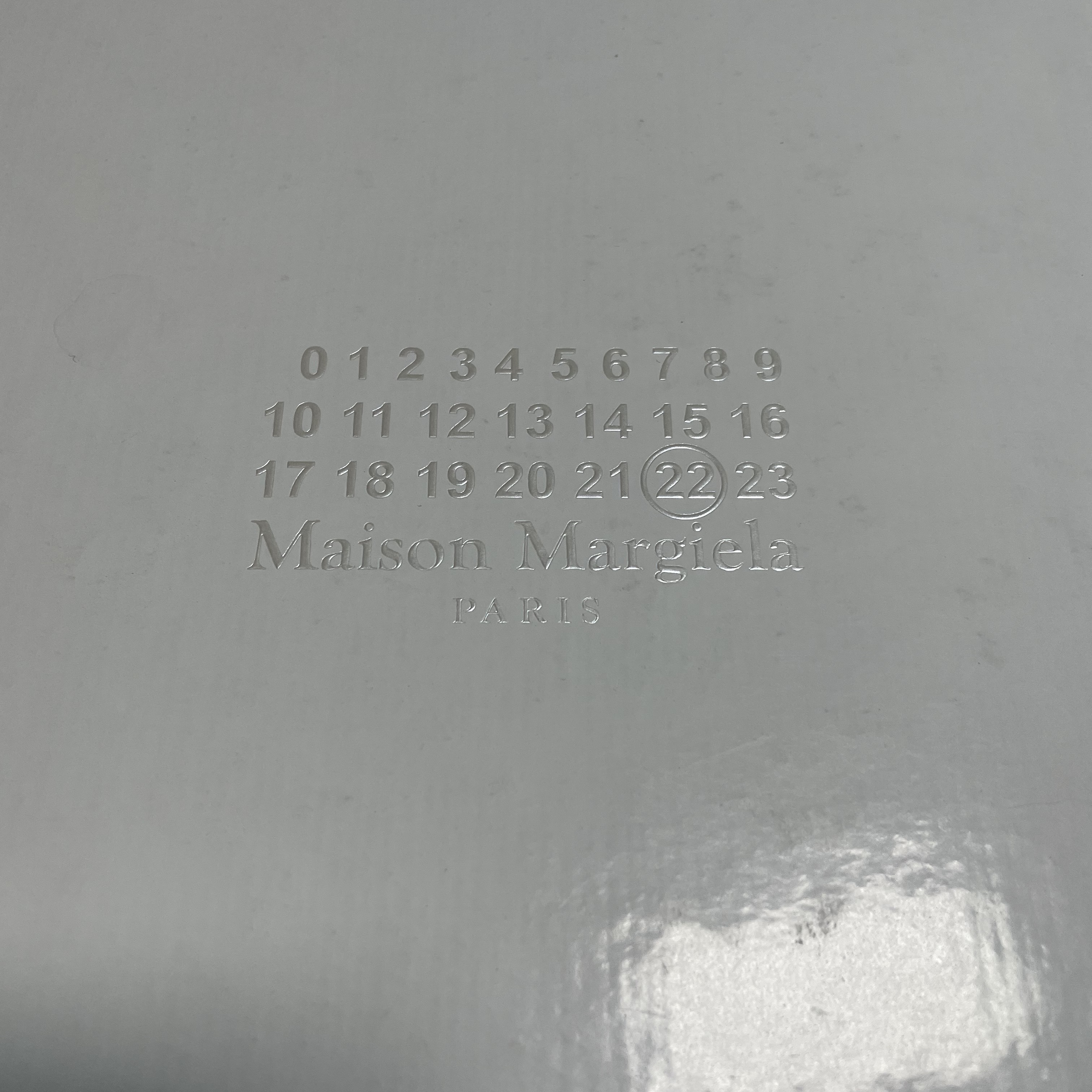 Maison Margiela Calfskin Replica Sneakers Black 착용 스타일 - 1