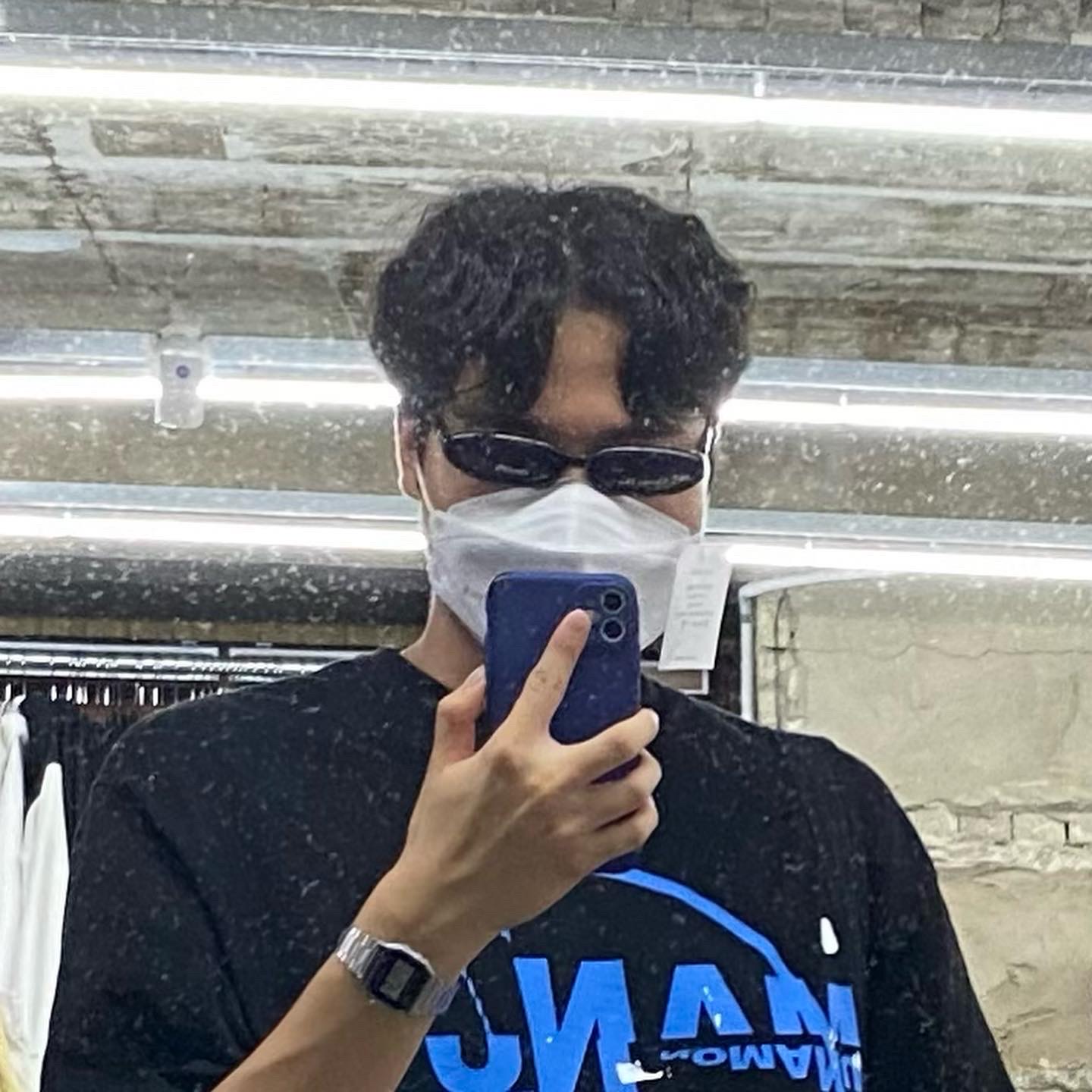 Nike Air Force 1 '07 QS LBJ 착용 스타일 - 2