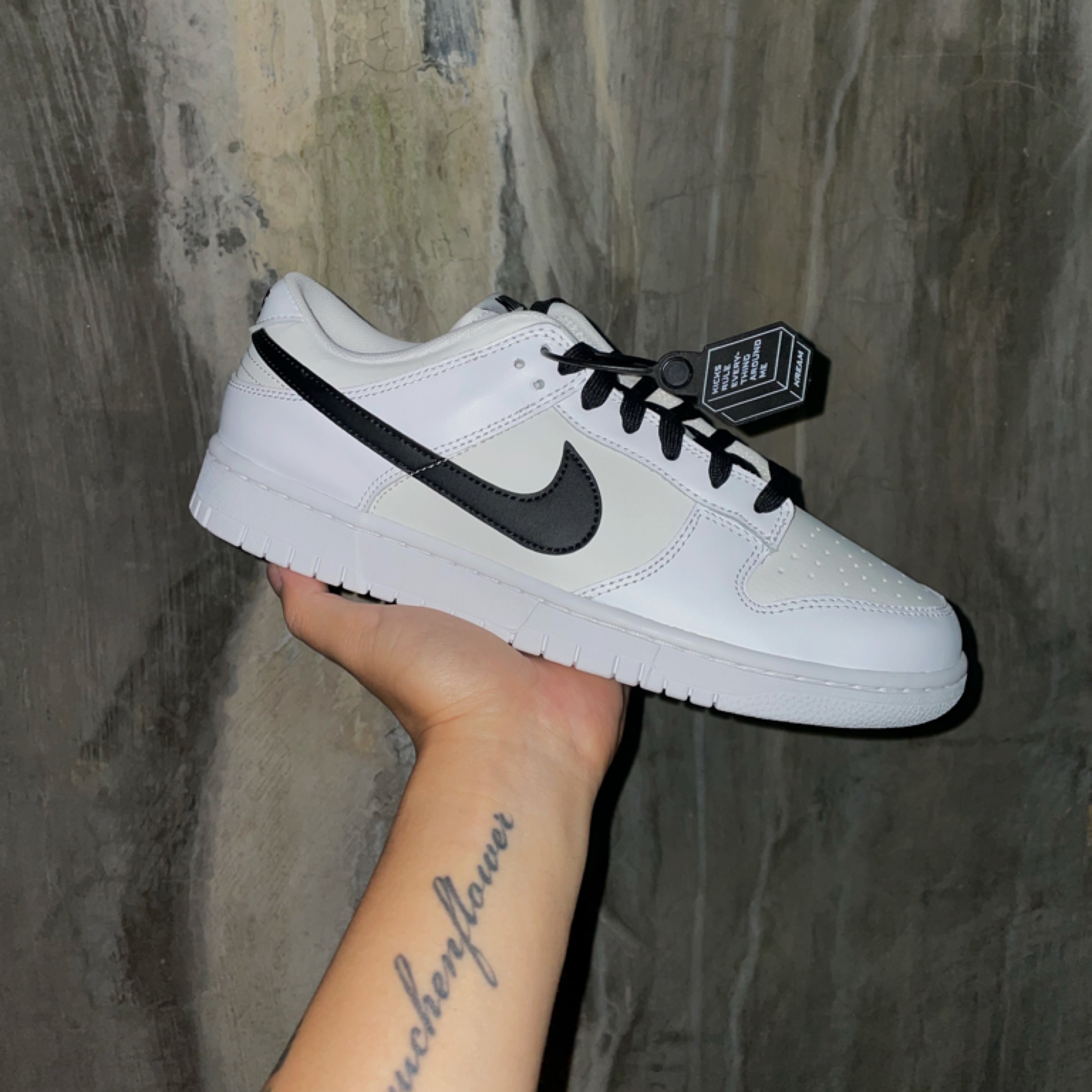 Nike Dunk Low Retro Summit White 착용 스타일