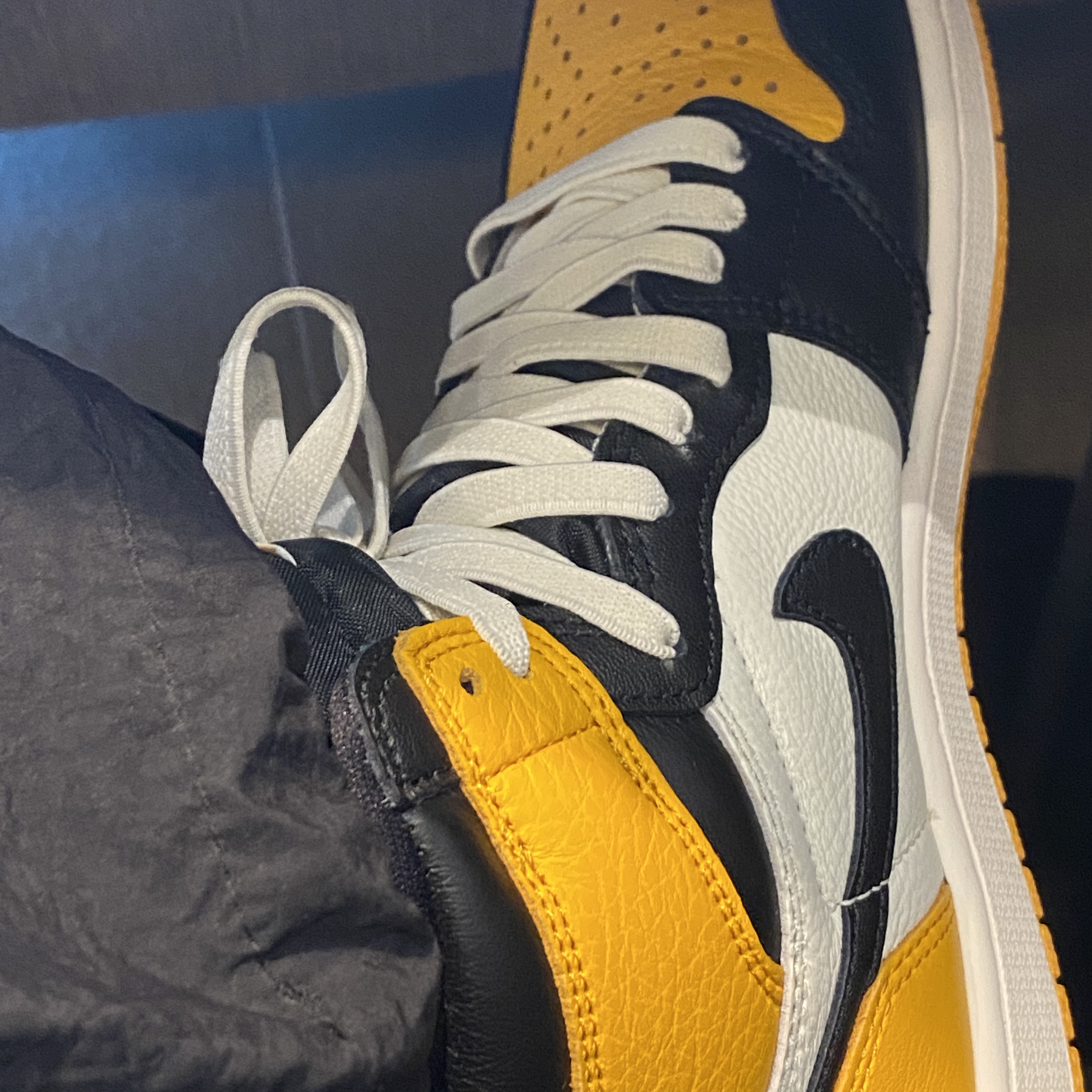 Jordan 1 Retro High OG Taxi 착용 스타일