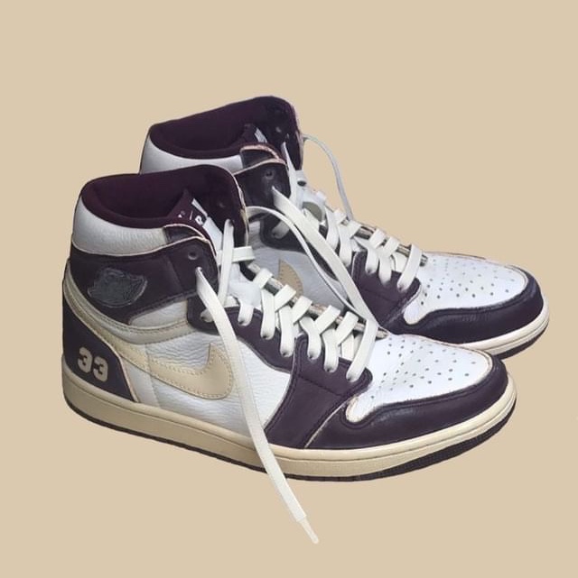 Jordan 1 Retro High OG Bordeaux 착용 스타일 - 1