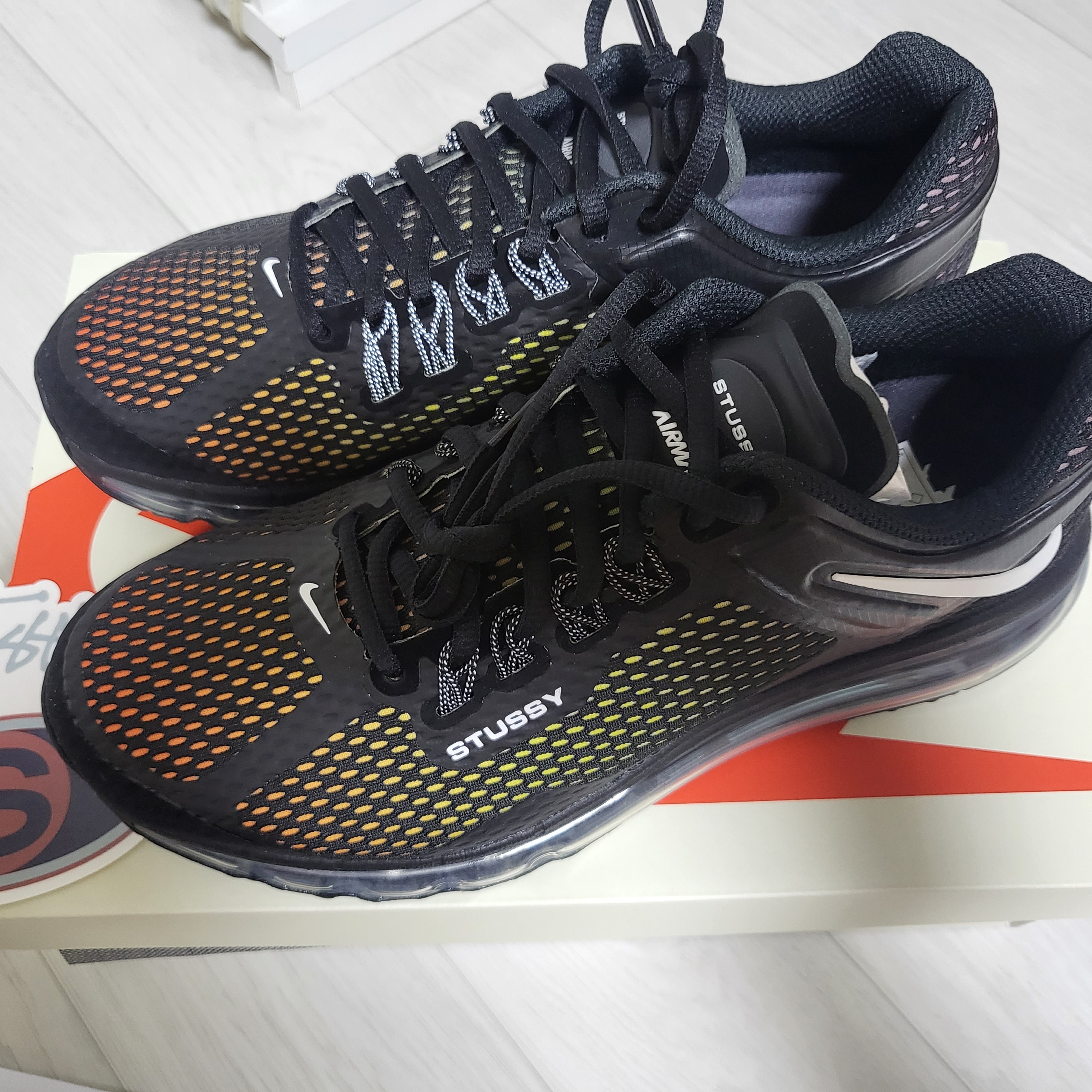 Nike x Stussy Air Max 2013 Black 착용 스타일 - 2