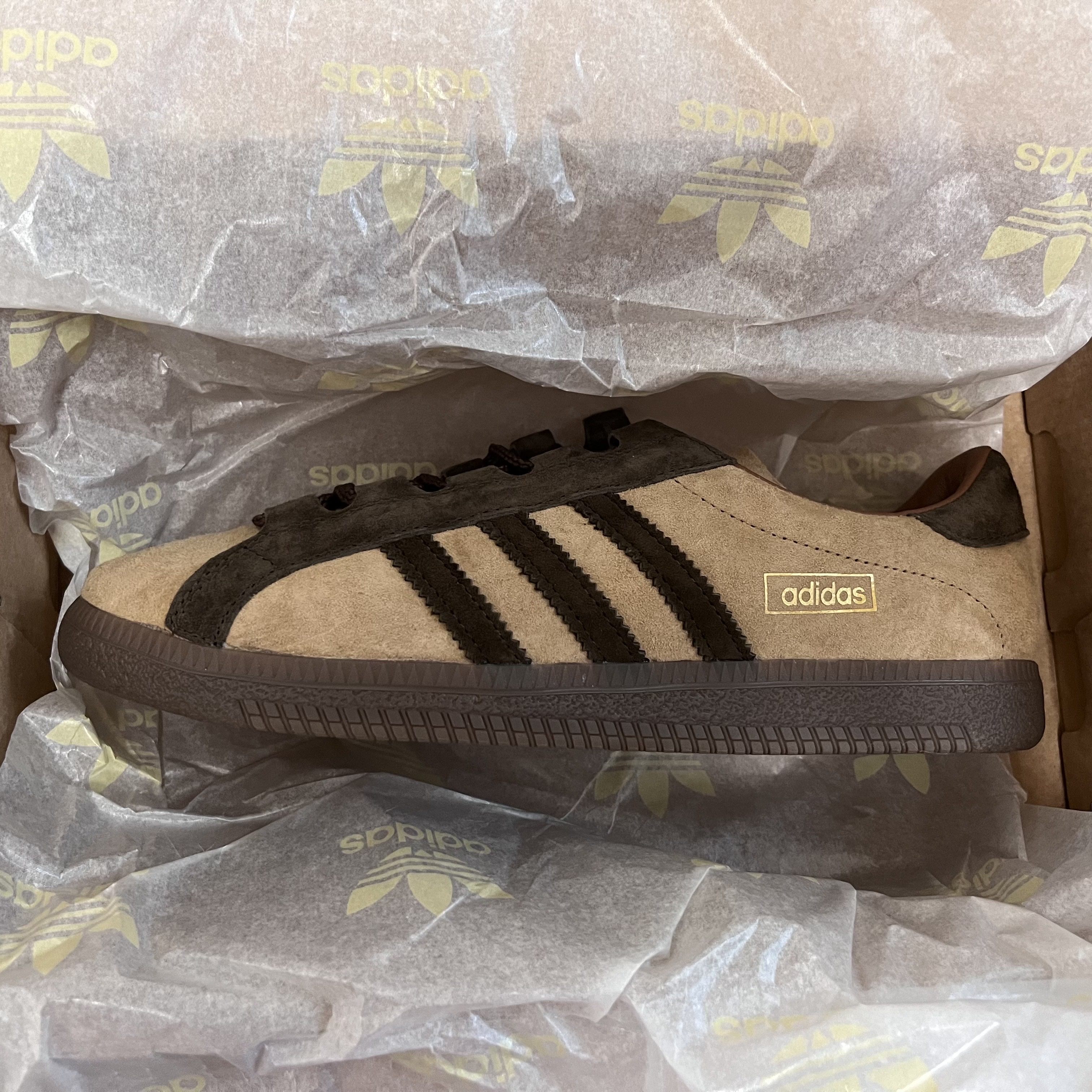 Adidas Stapfen Spezial Brown Desert 착용 스타일