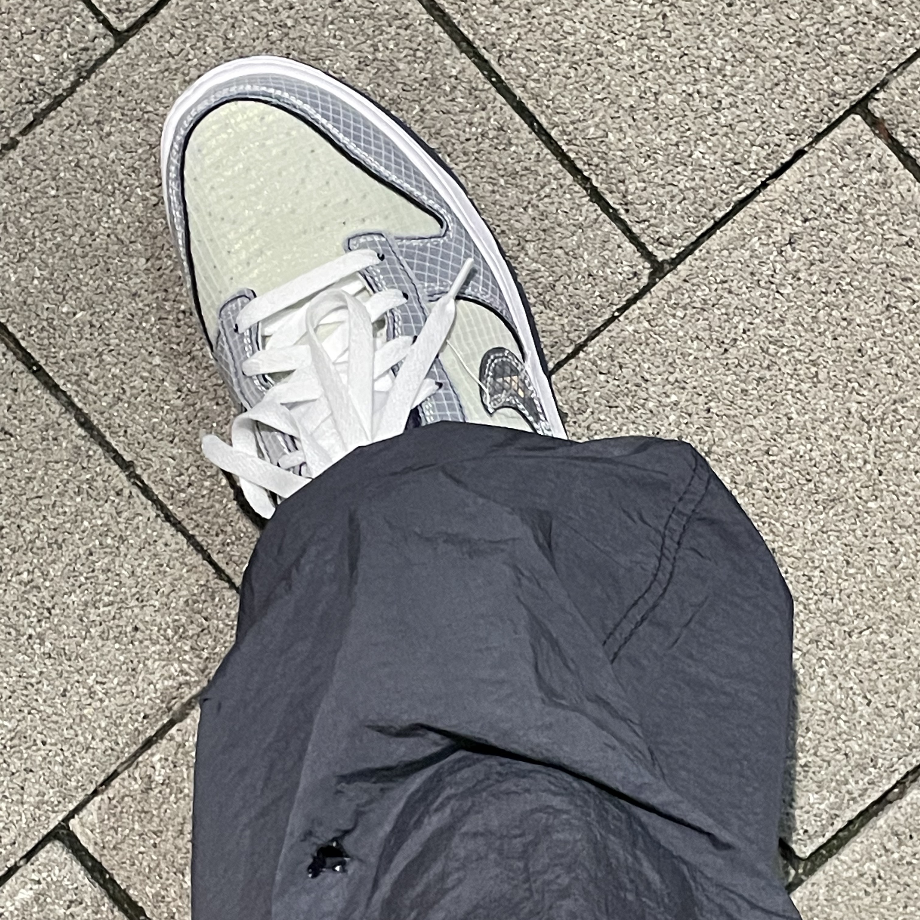 Nike x Union Dunk Low Passport Pack Pistachio, Nike x Stussy Beach Pants Off Noir 착용 스타일