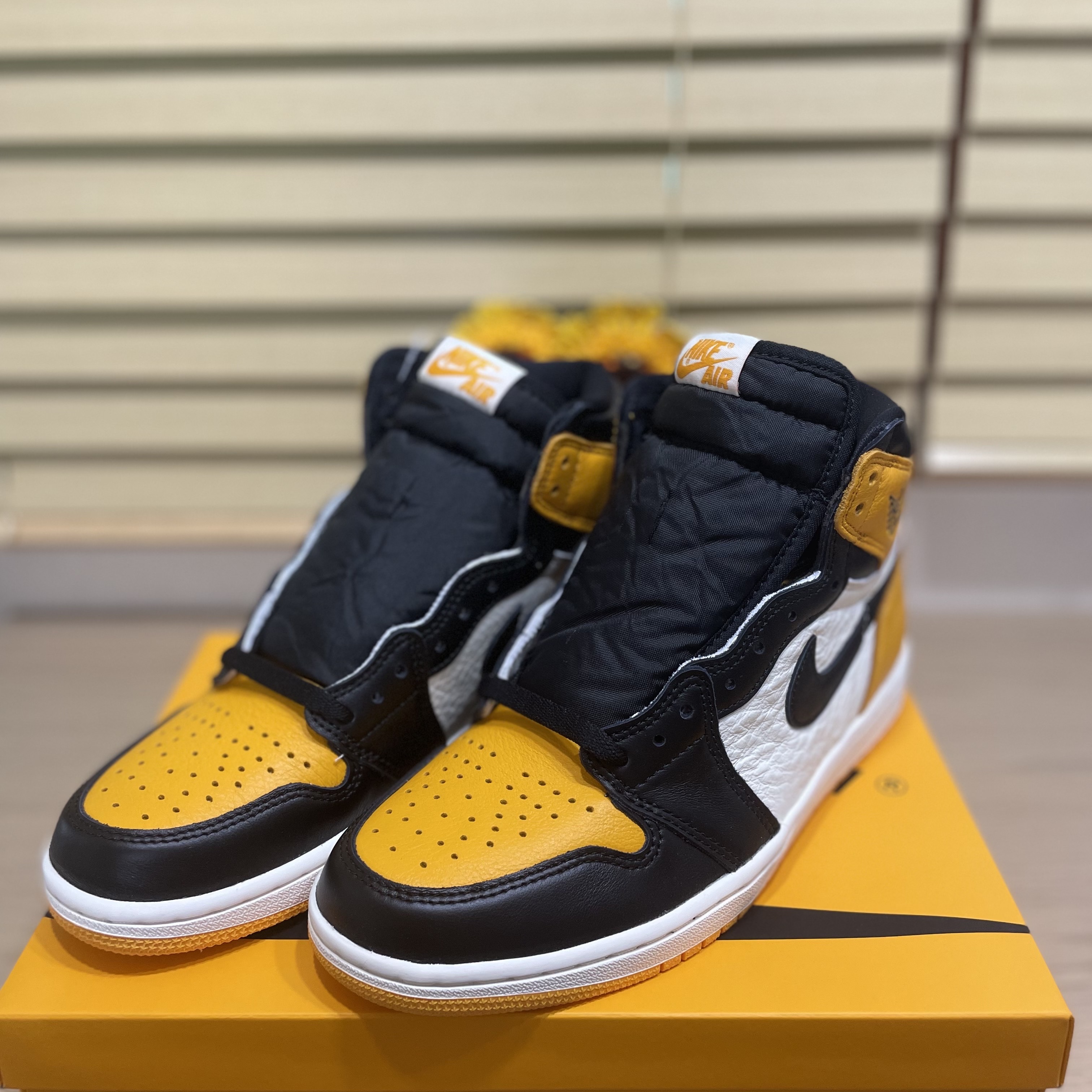 Jordan 1 Retro High OG Taxi 착용 스타일
