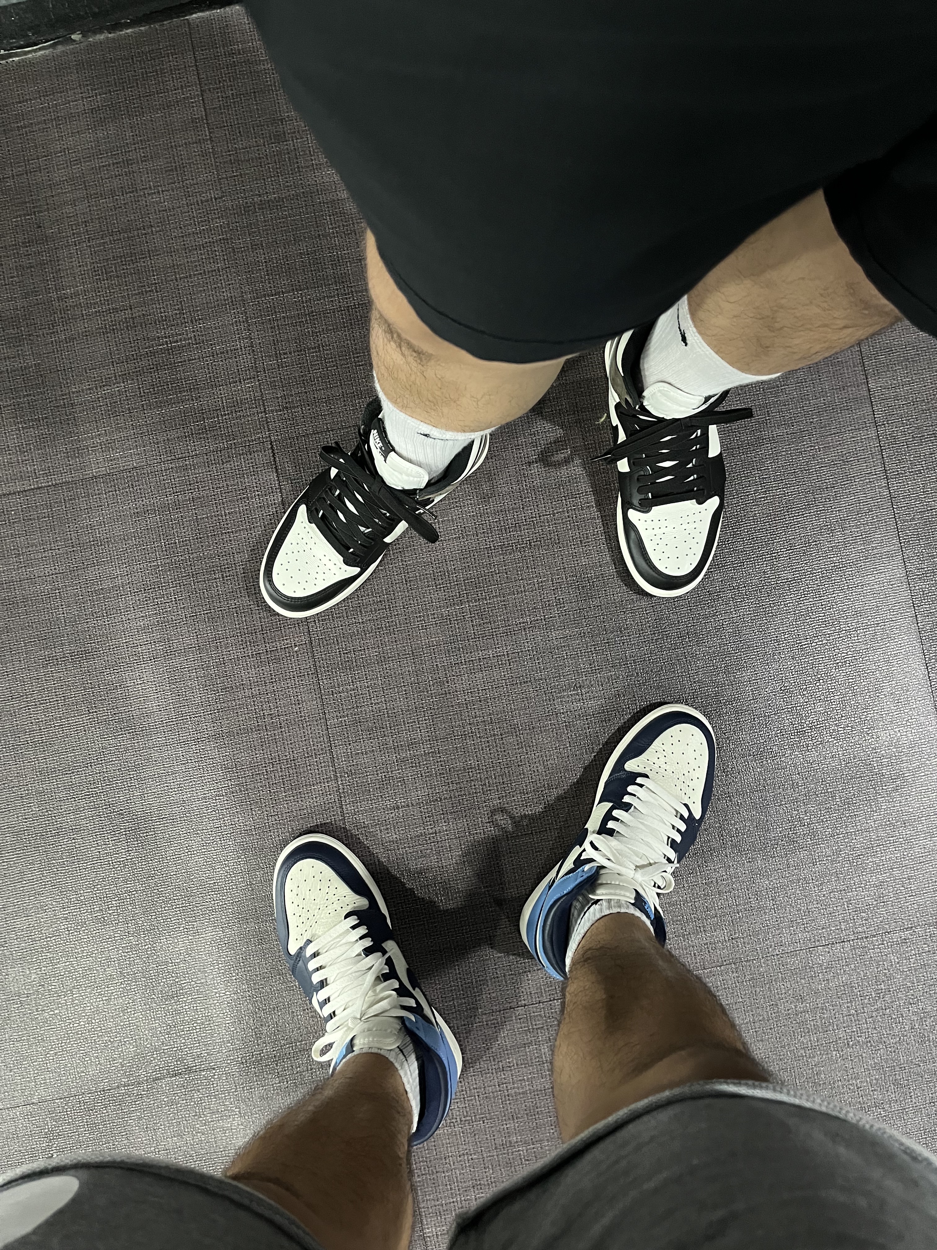 Jordan 1 Retro High OG Black Mocha, Jordan 1 Retro High Obsidian UNC 착용 스타일