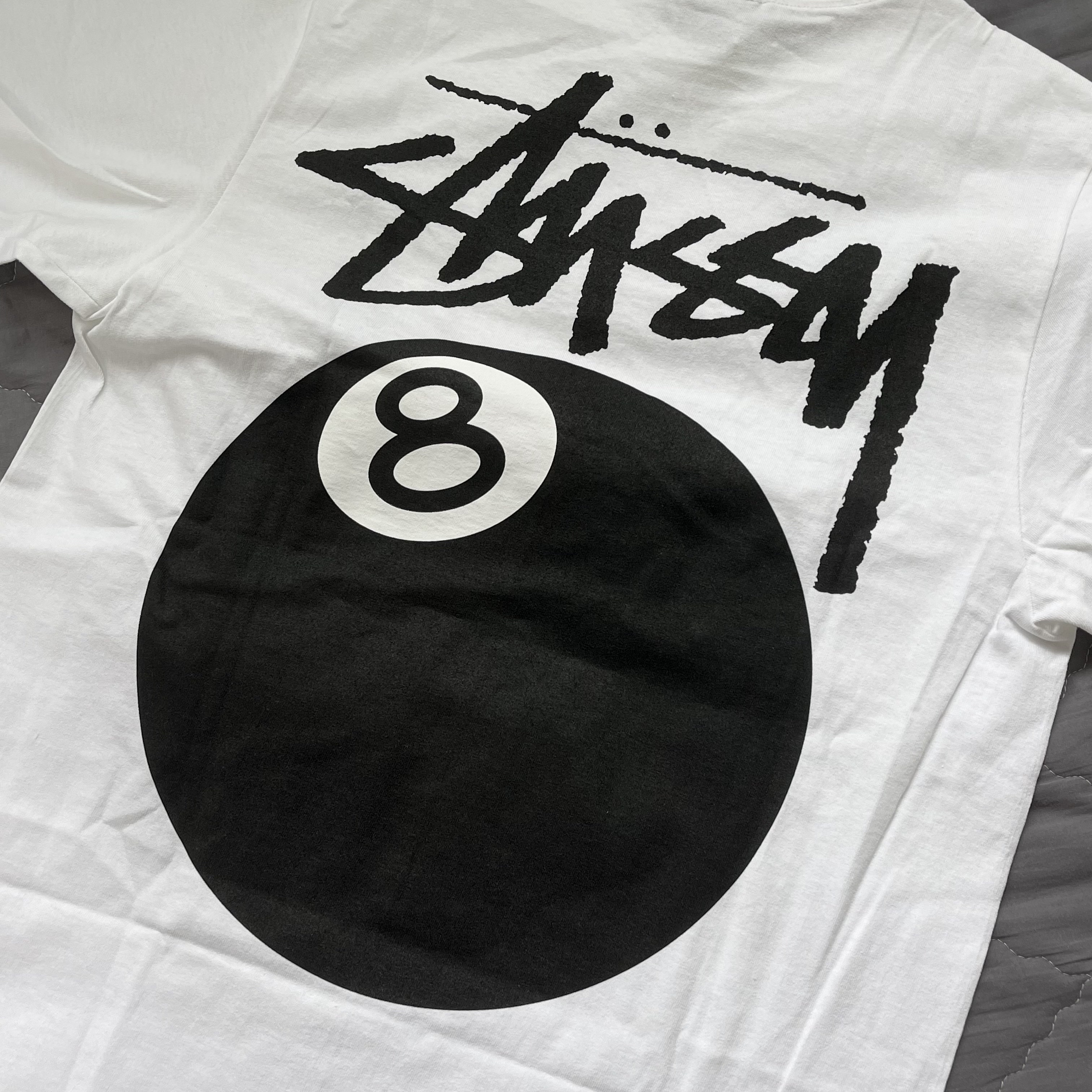 Stussy 8 Ball T-Shirt White - 22SS 착용 스타일