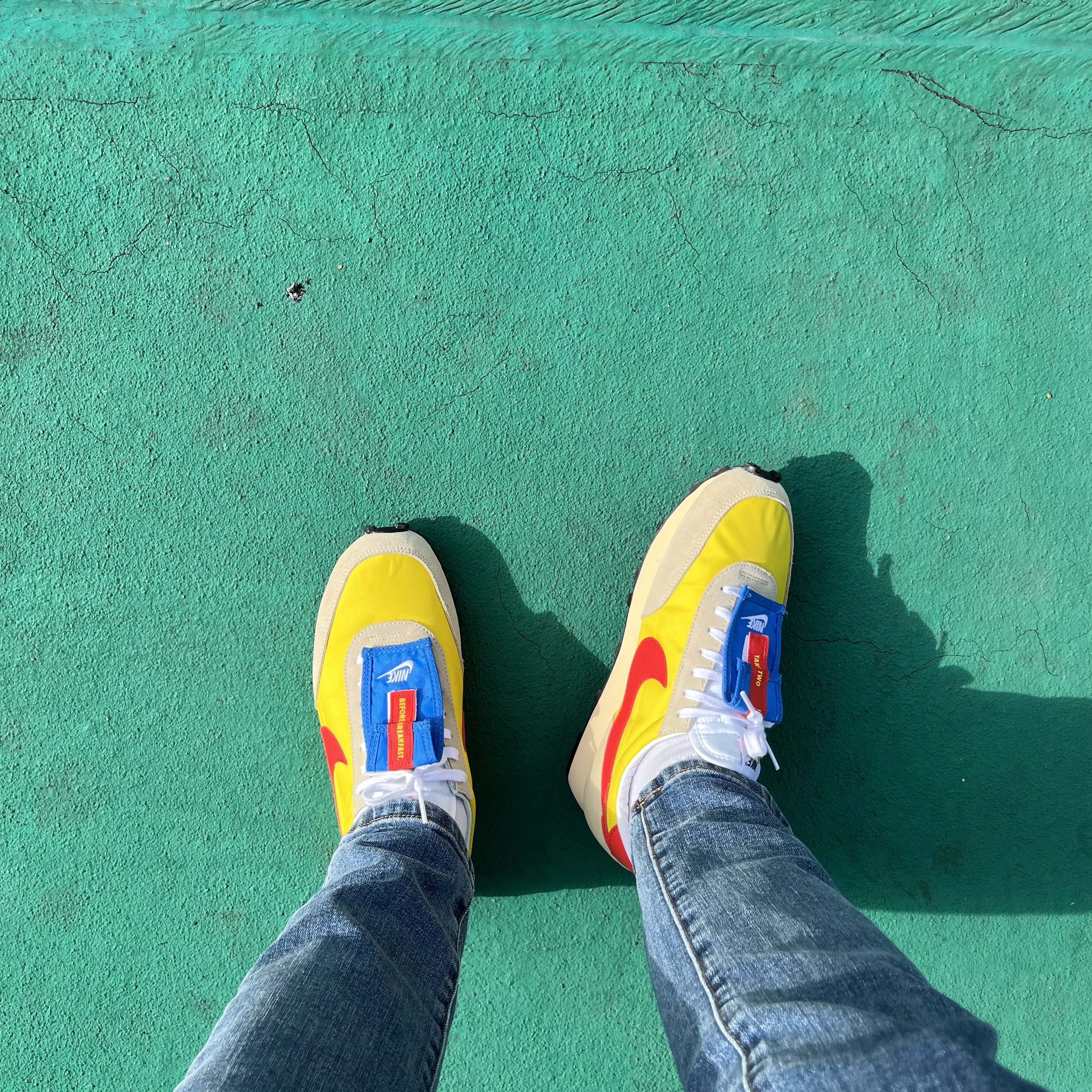 (W) Nike Daybreak BRS Speed Yellow 착용 스타일