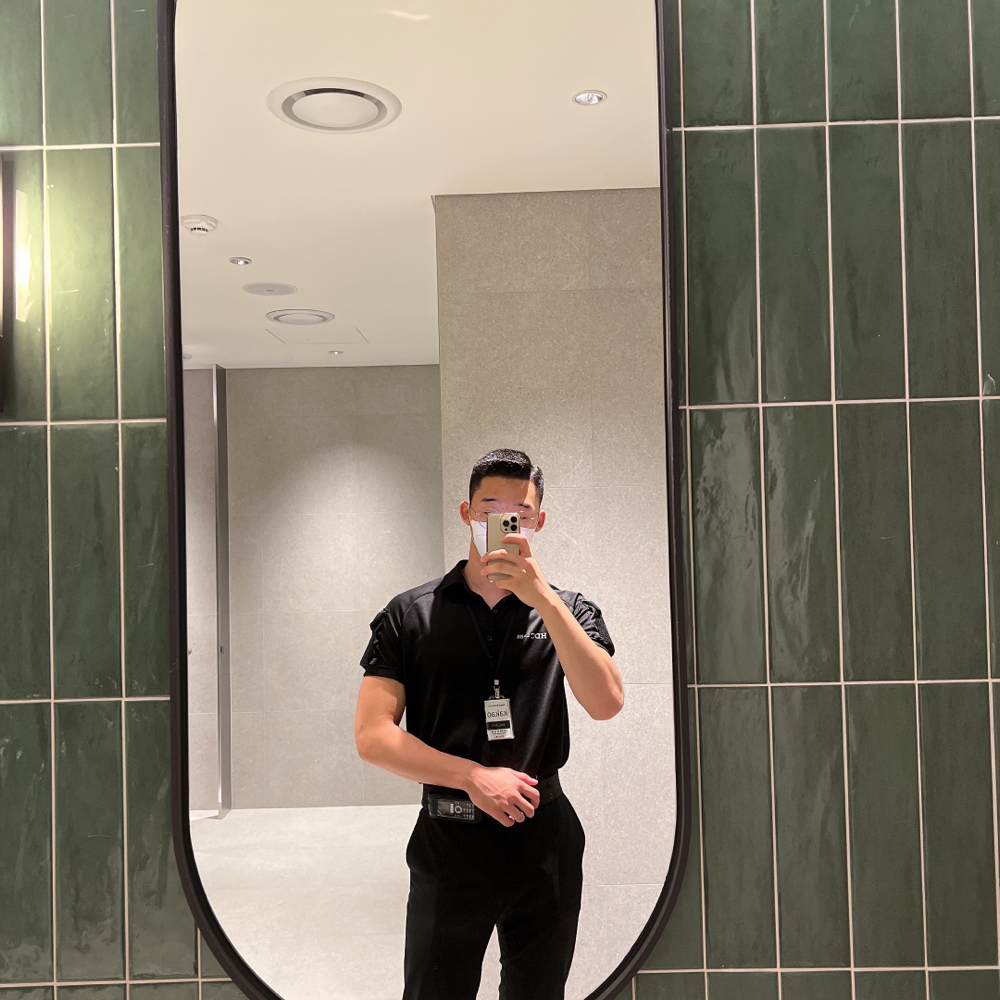 KREAM 프로필 이미지