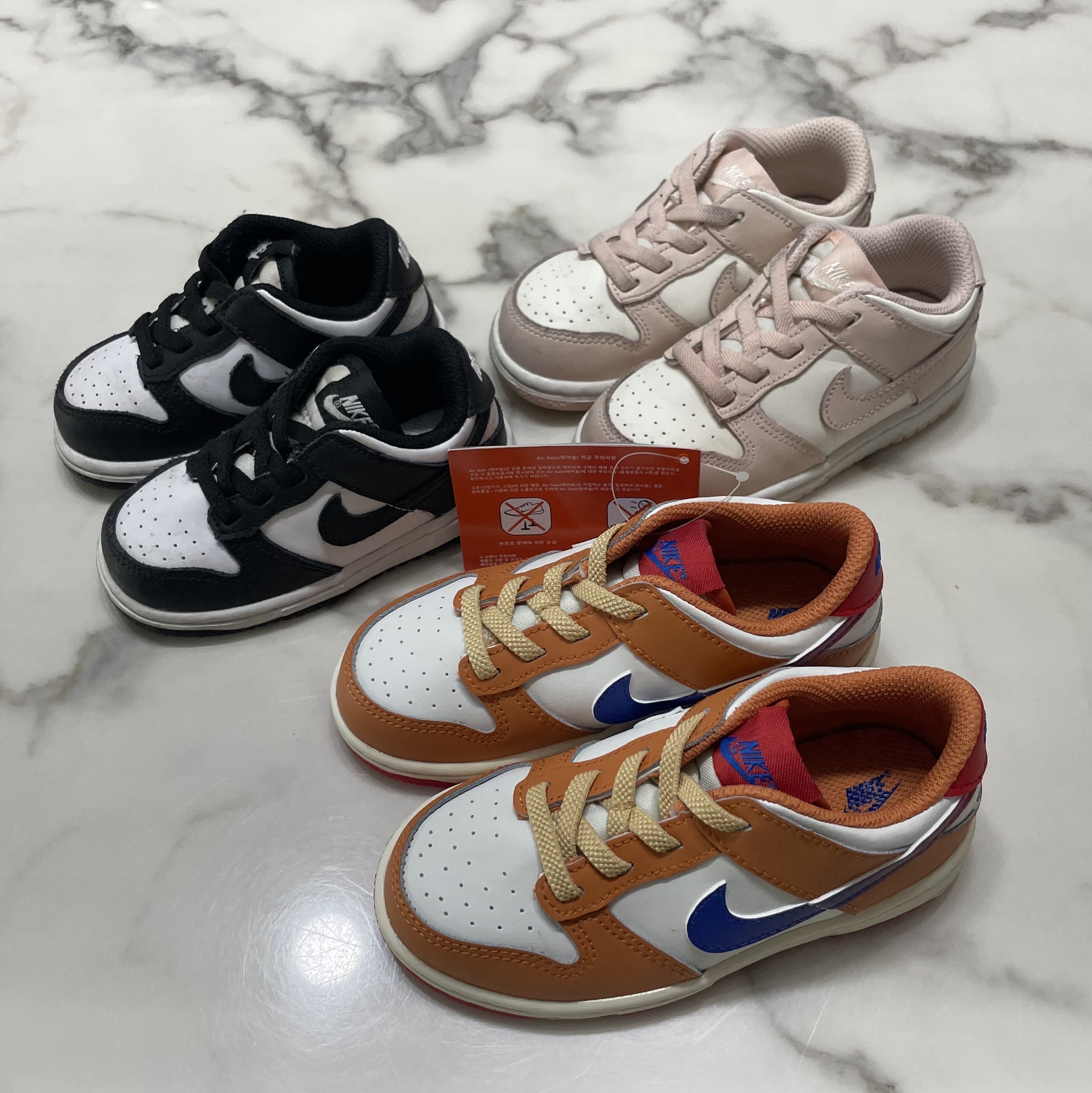 (TD) Nike Dunk Low Black, (TD) Nike Dunk Low Hot Curry and Game Royal 착용 스타일