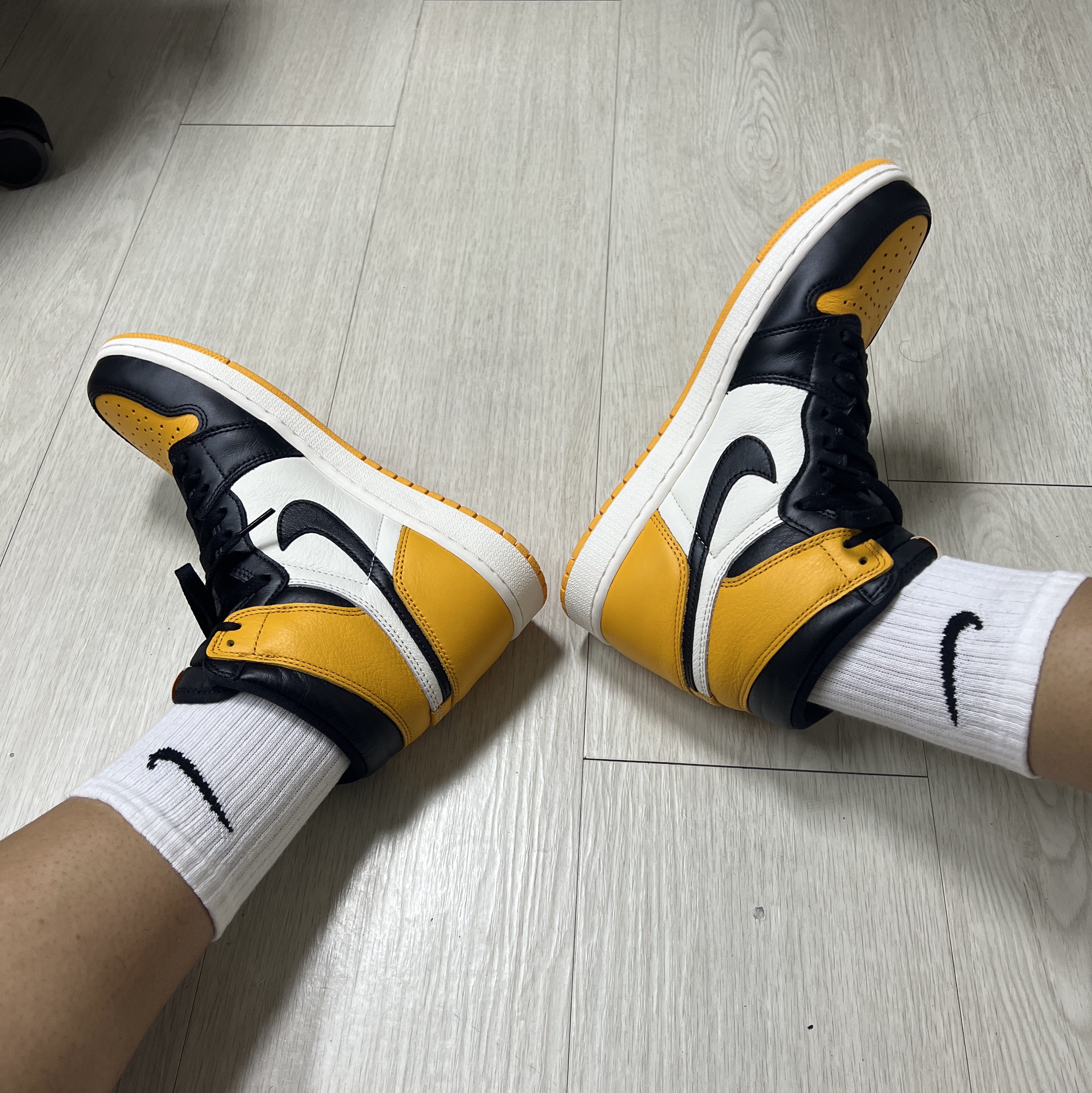 Jordan 1 Retro High OG Taxi 착용 스타일