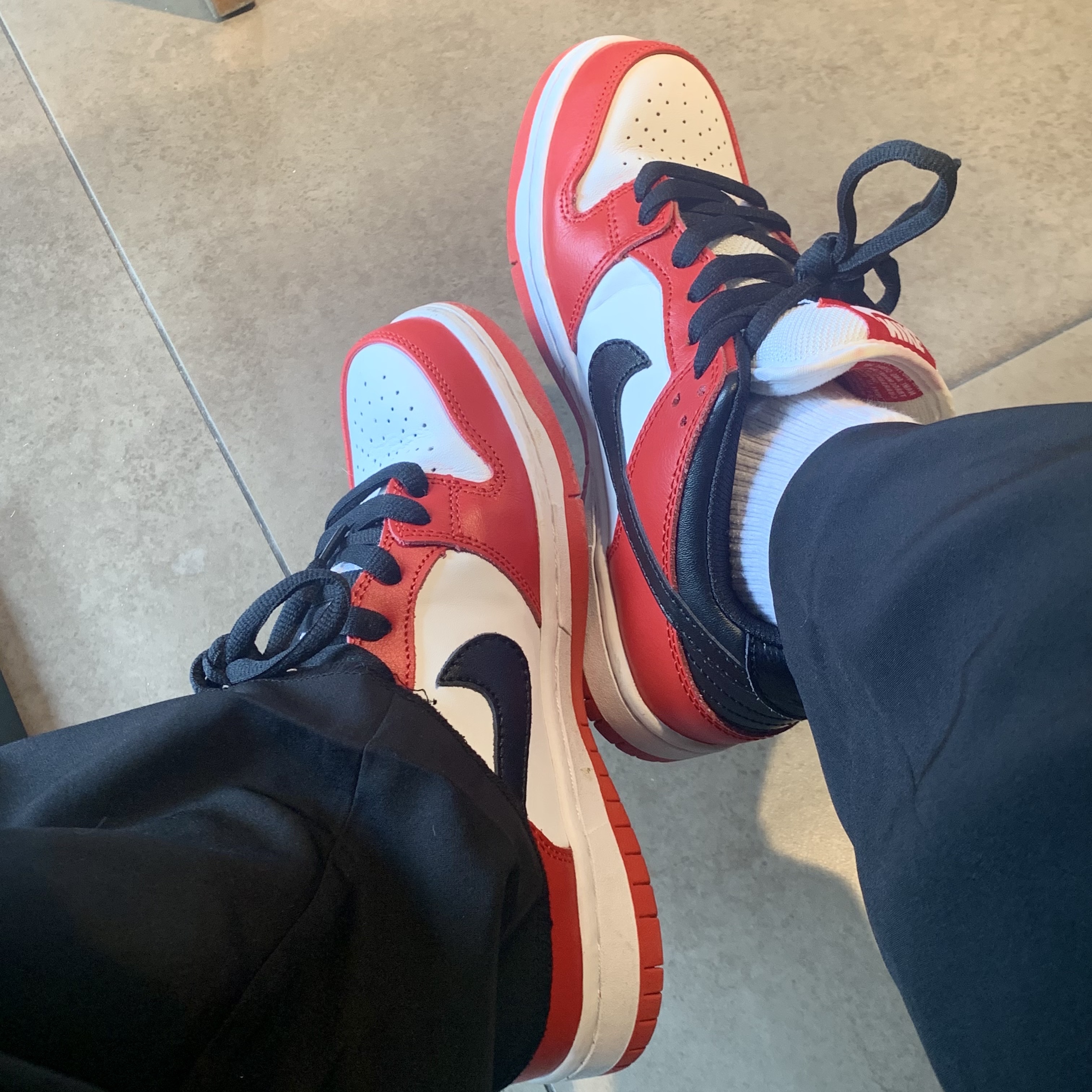 Nike SB Dunk Low Pro Chicago 착용 스타일