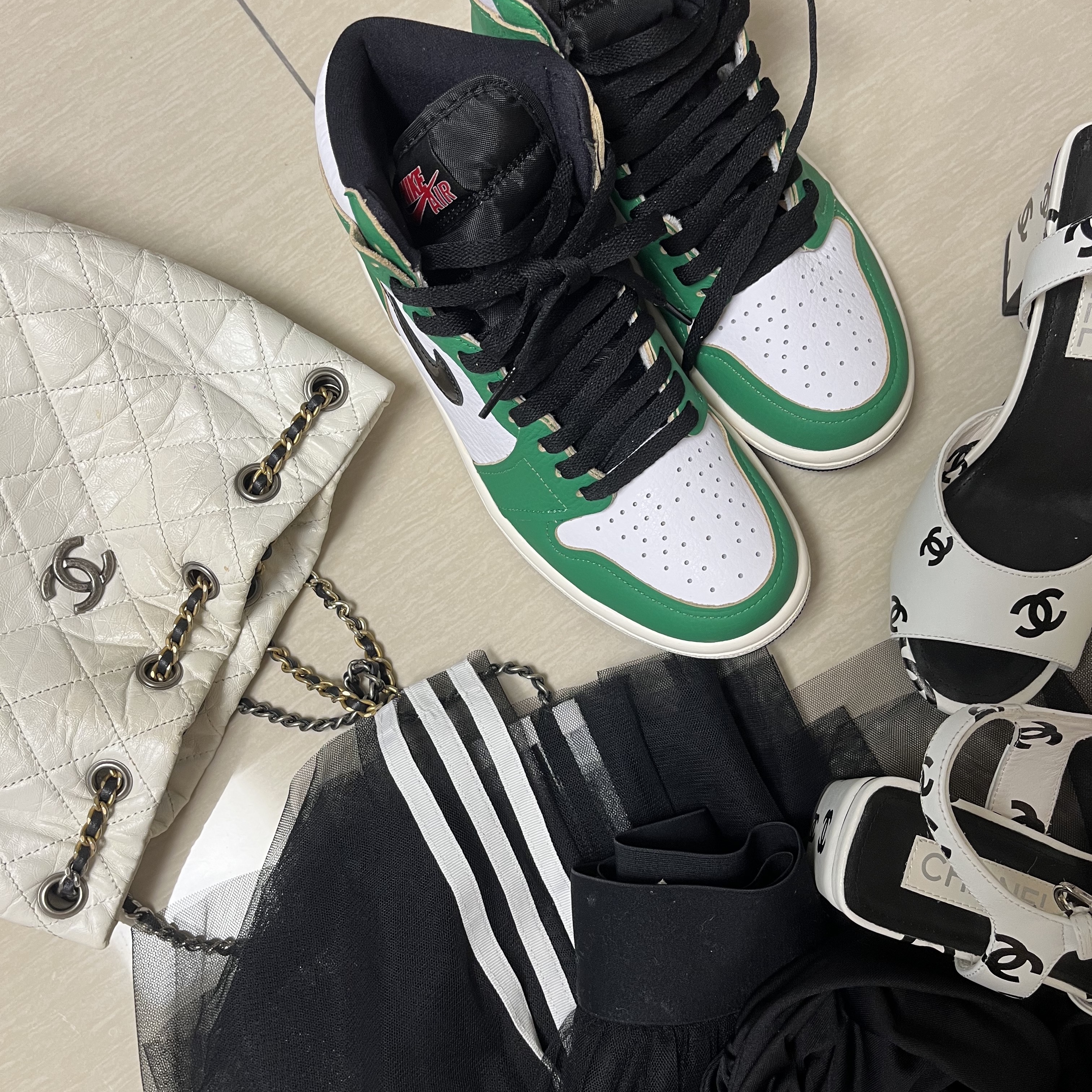 (W) Jordan 1 Retro High OG Lucky Green 착용 스타일