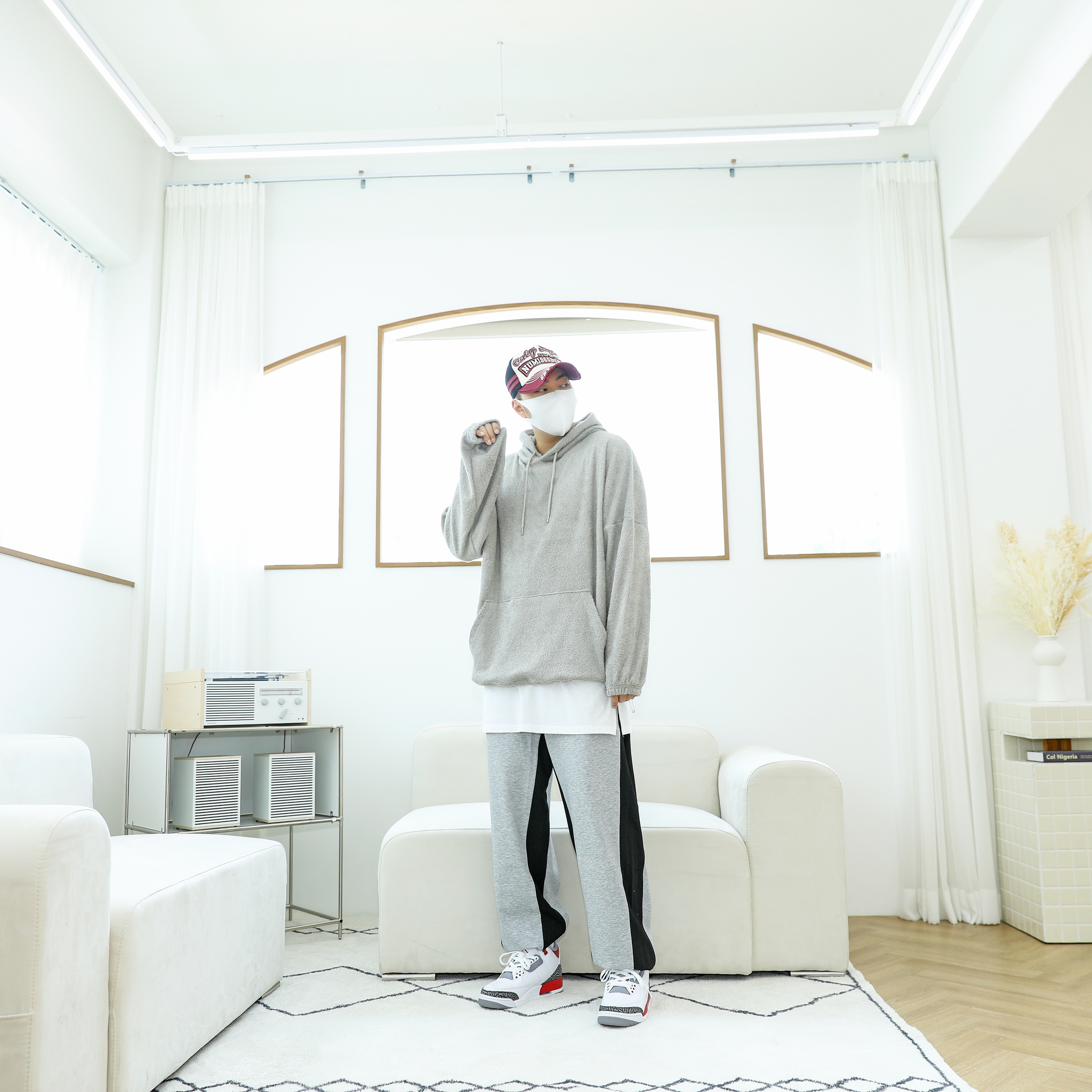 Jordan 3 Retro Fire Red 2022 착용 스타일 - 3