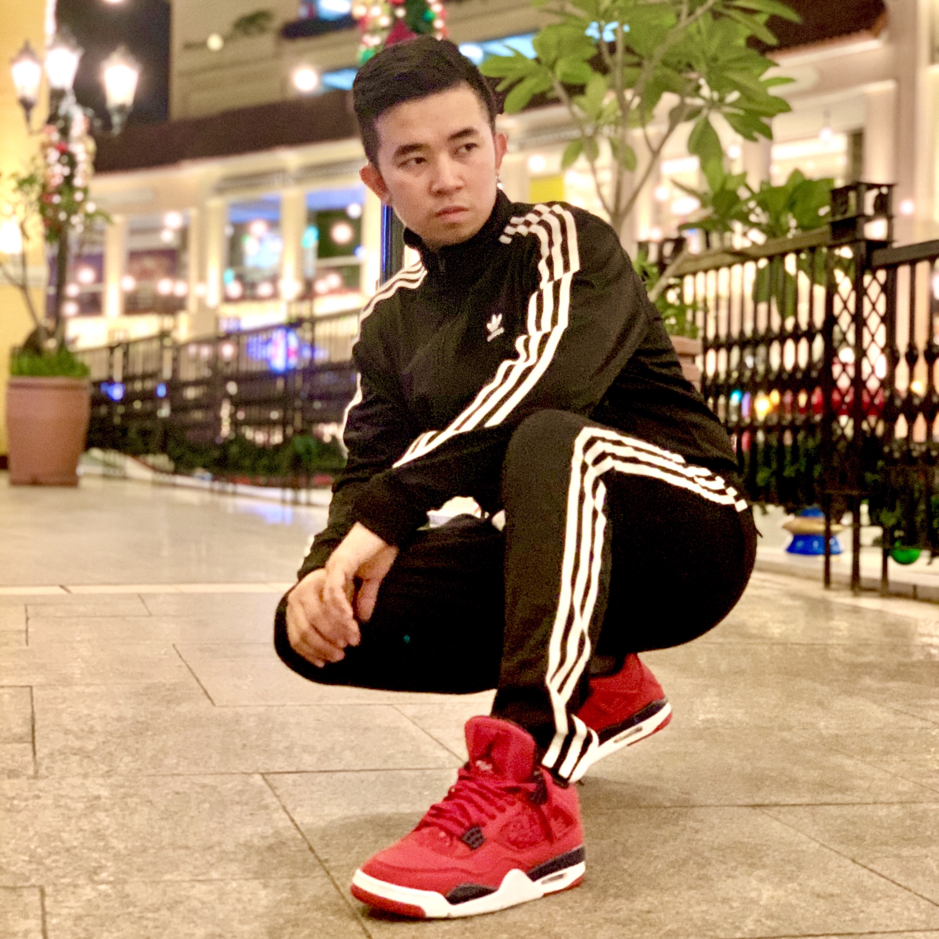 Palace x Adidas Firebird Track Pants Black - 20FW, Palace x Adidas Palaste Zip Jacket Black - 21FW 착용 스타일 - 1