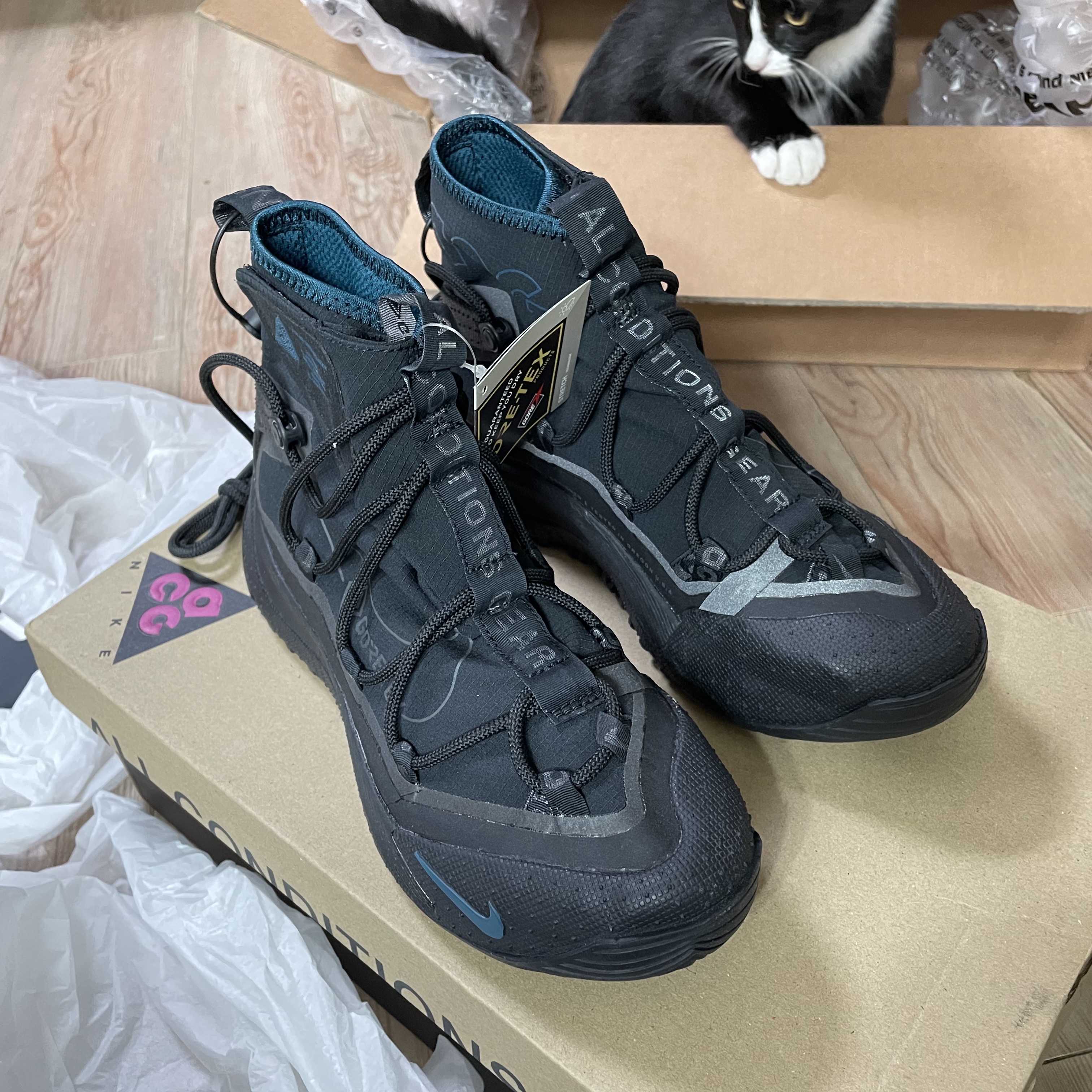 Nike ACG Terra Antarktik Gore-Tex Anthracite 착용 스타일