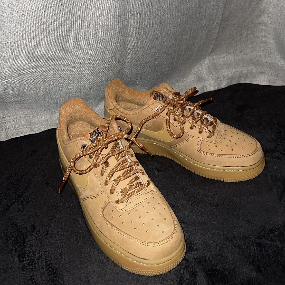 Nike Air Force 1 '07 WB Flax 착용 스타일