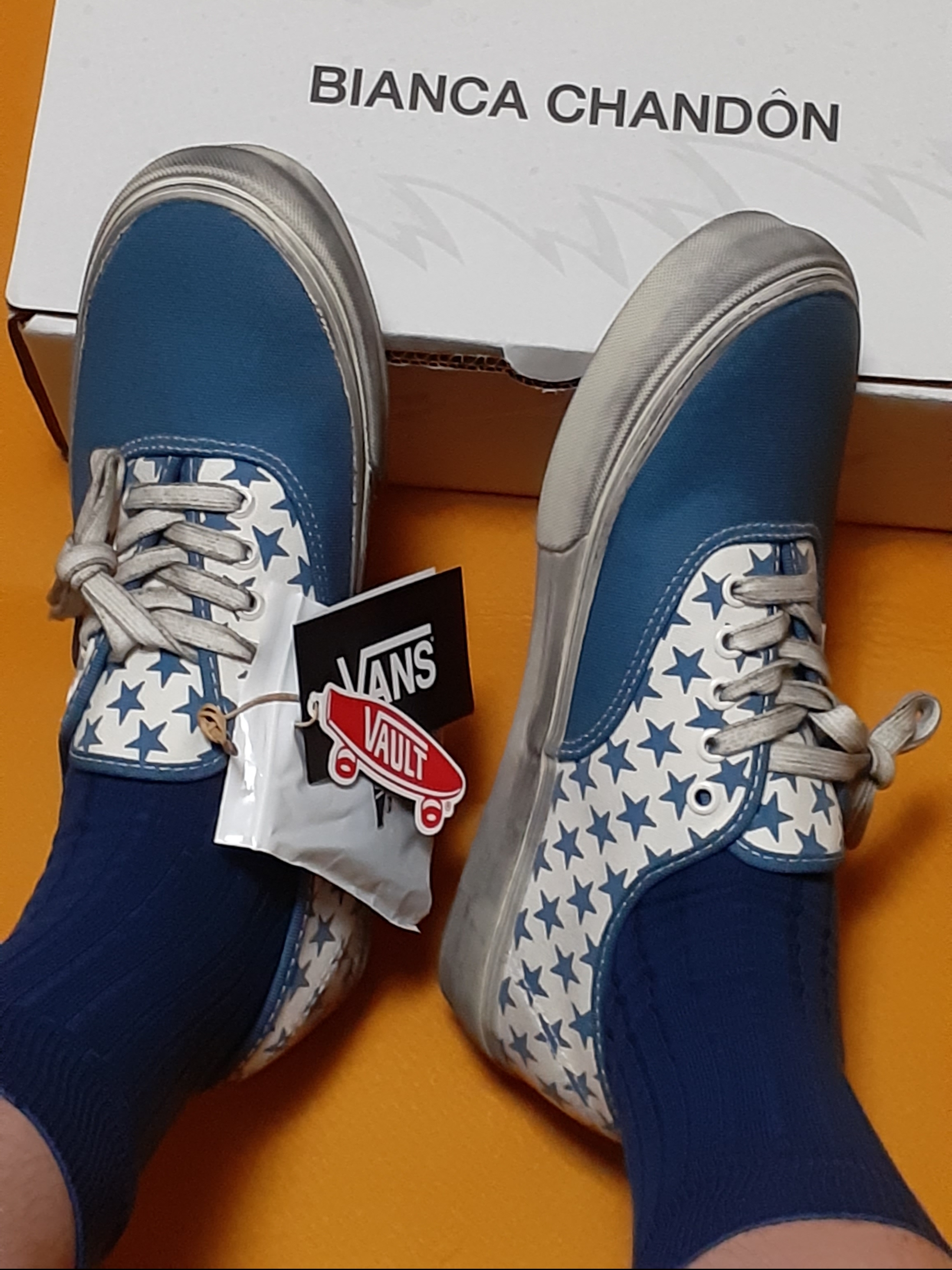 Vans Vault x Bianca Chandon Authentic LX Stressed Navy White 착용 스타일