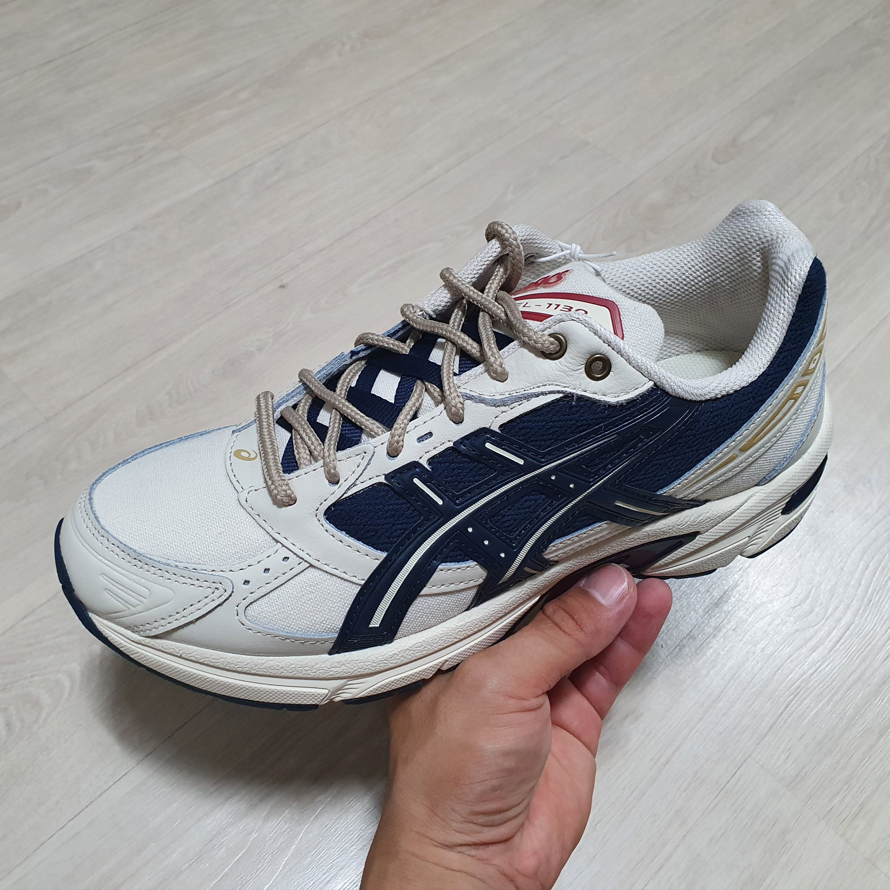 Asics Gel-1130 Birch French Blue 착용 스타일