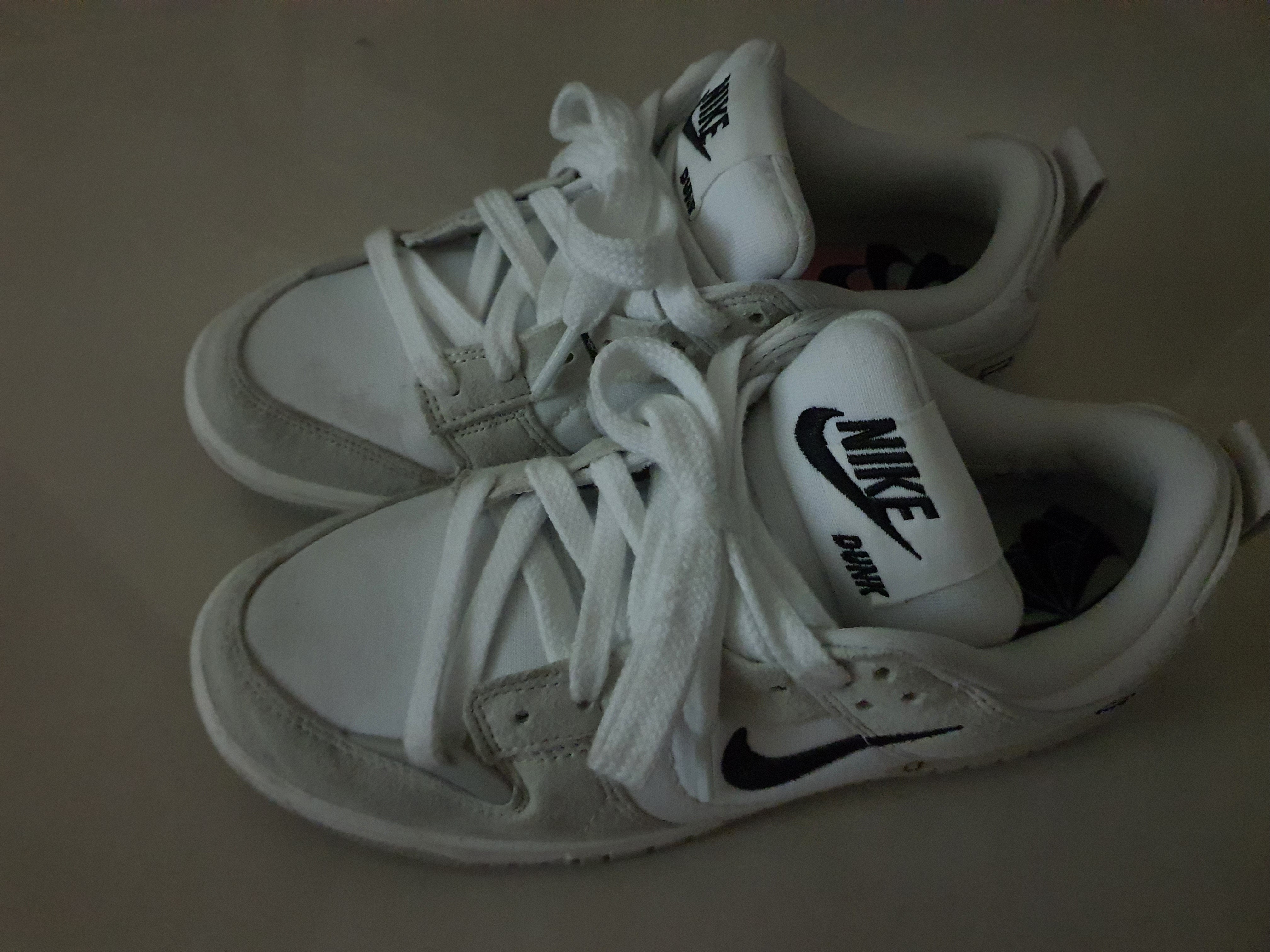 (W) Nike Dunk Low Disrupt 2 White Light Bone 착용 스타일