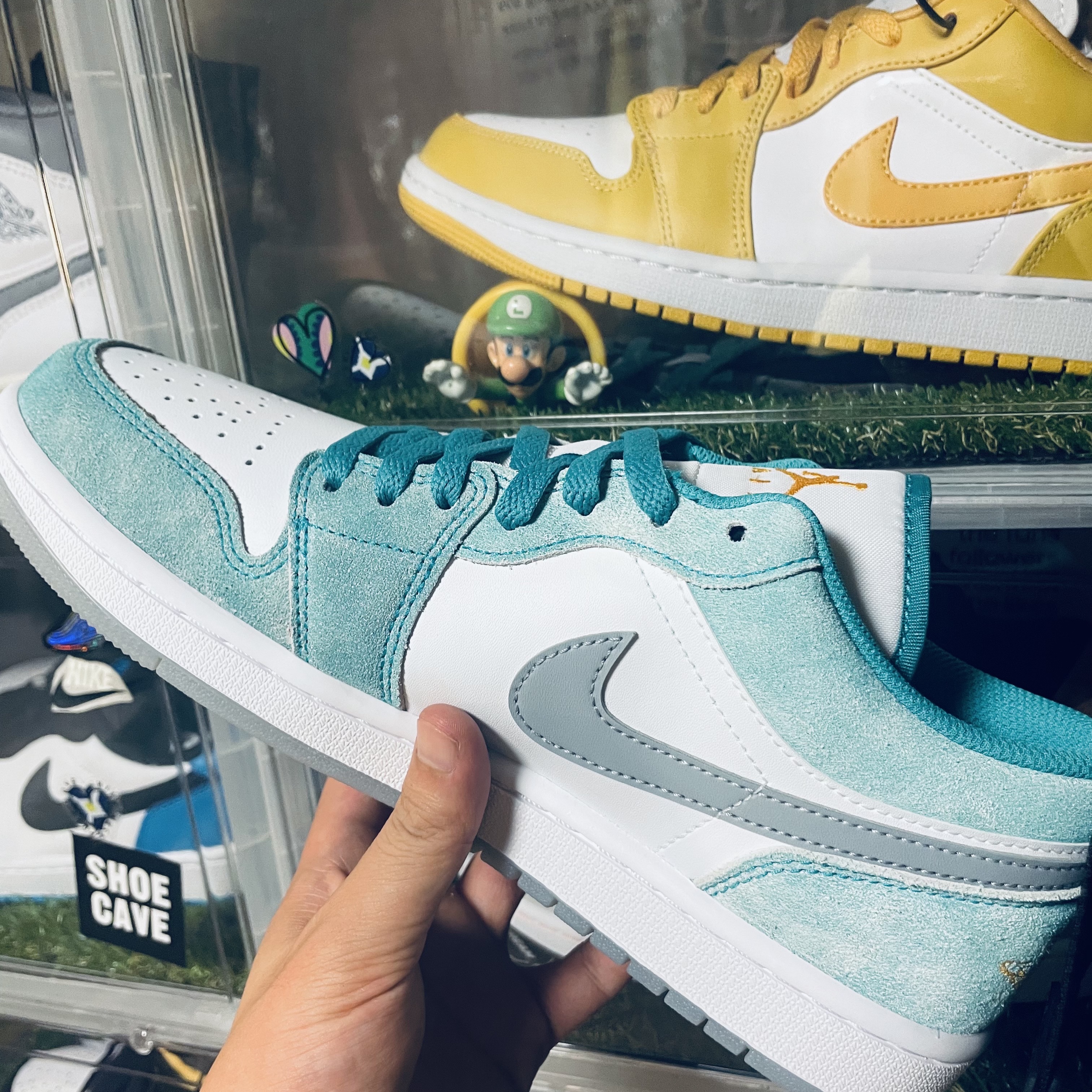 Jordan 1 Low SE New Emerald 착용 스타일 - 4