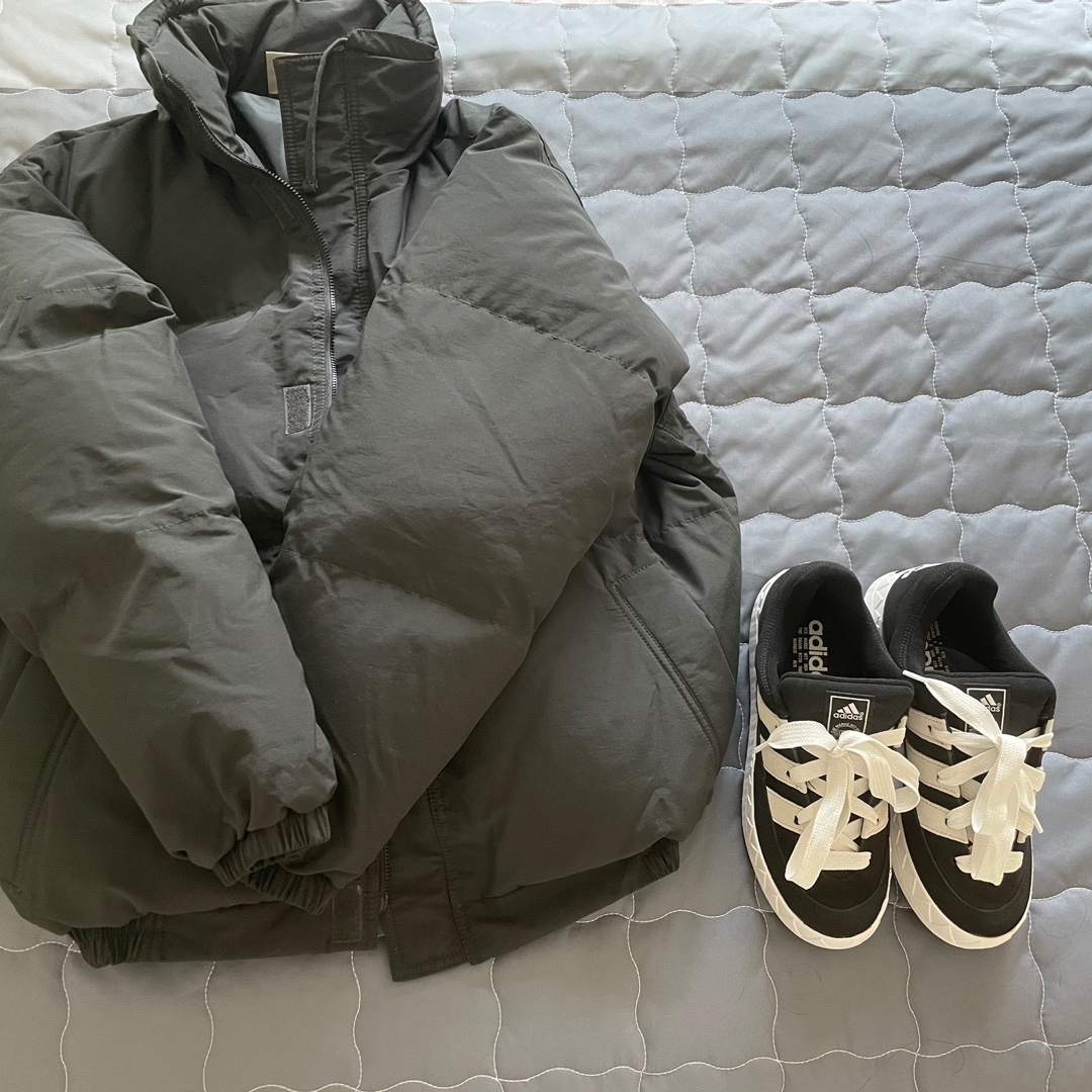 Essentials Puffer Jacket Black - 20FW, Adidas Adimatic Core Black 착용 스타일