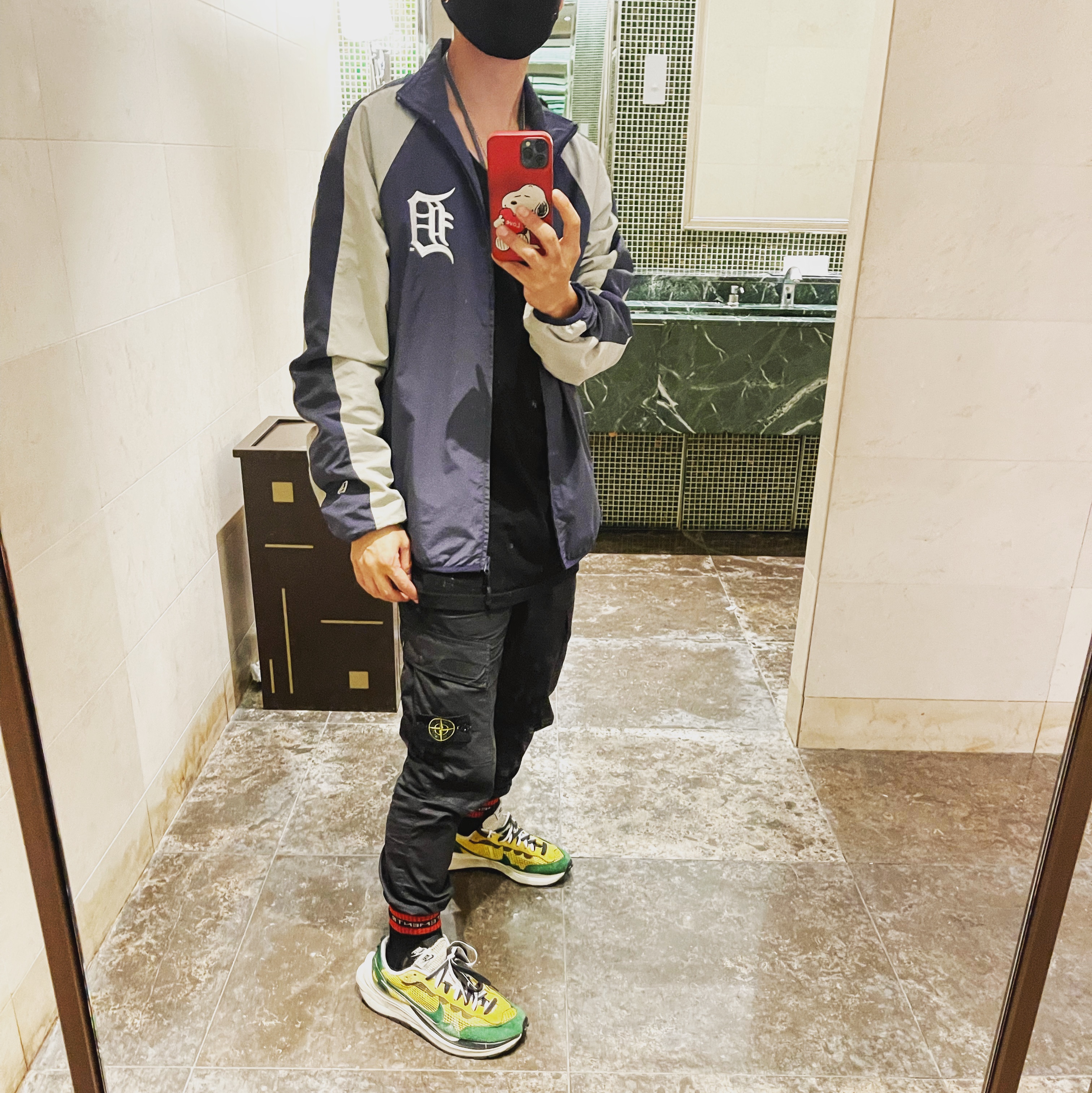 Palace x Detroit Tigers New Era Track Top Navy Grey - 22SS, Nike x Sacai VaporWaffle Tour Yellow & Gorge Green Sail 착용 스타일