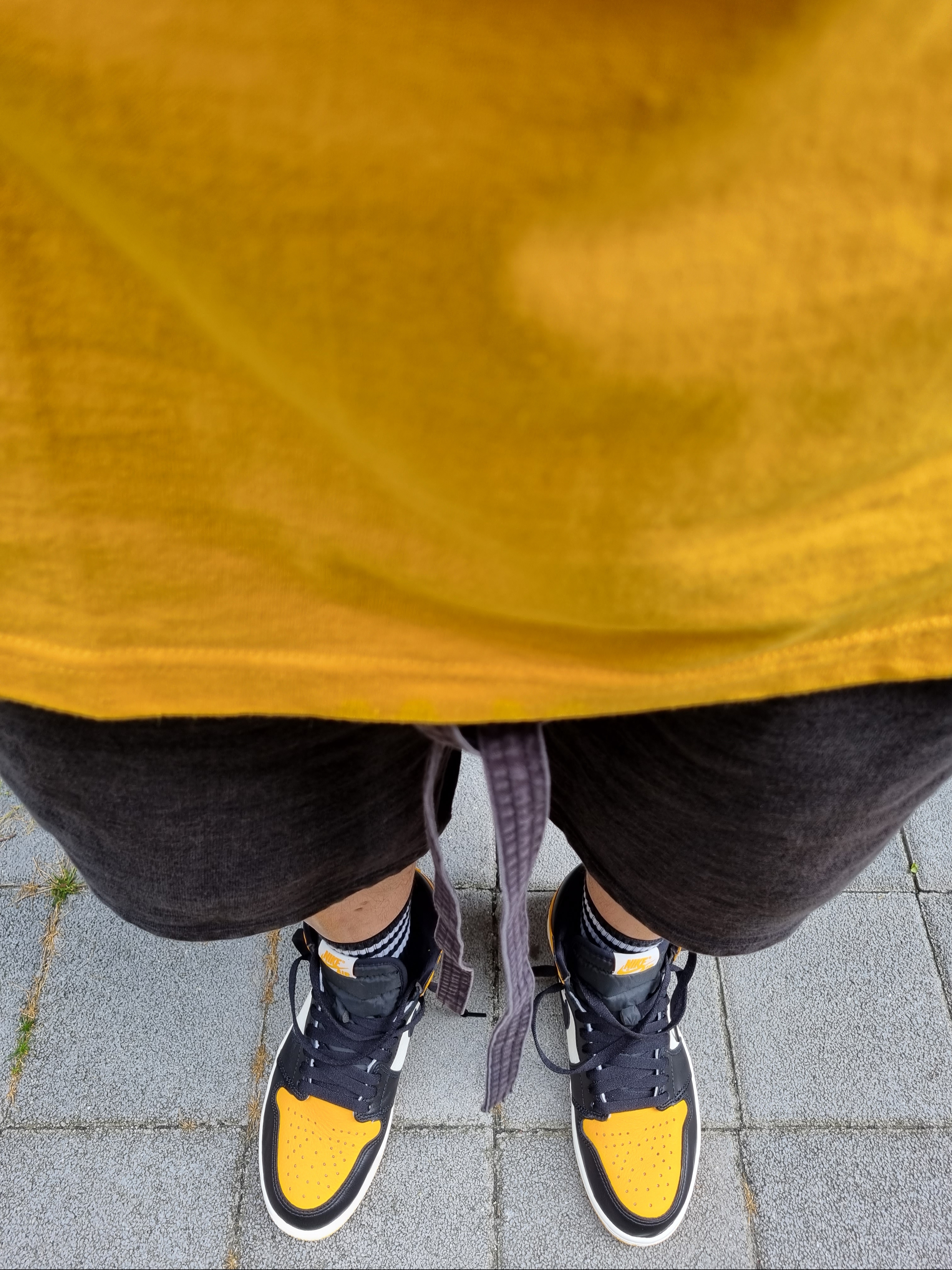 Jordan 1 Retro High OG Taxi 착용 스타일 - 3