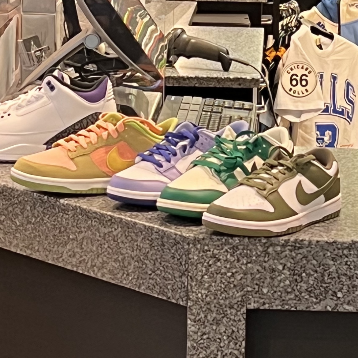 Nike Dunk Low Retro SE Jackpot Malachite 착용 스타일