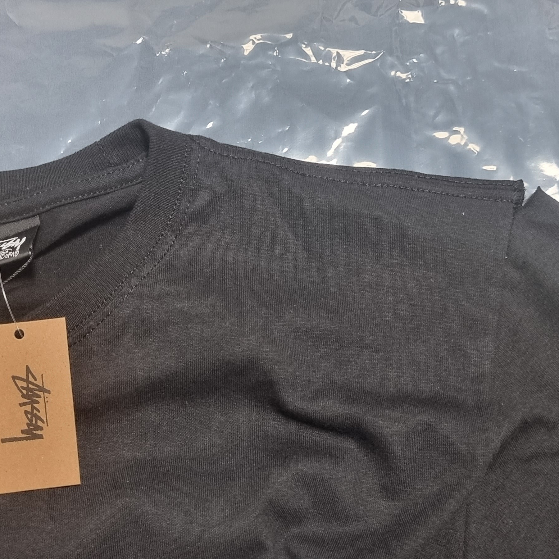 Stussy ITP Flower T-Shirt Black 착용 스타일