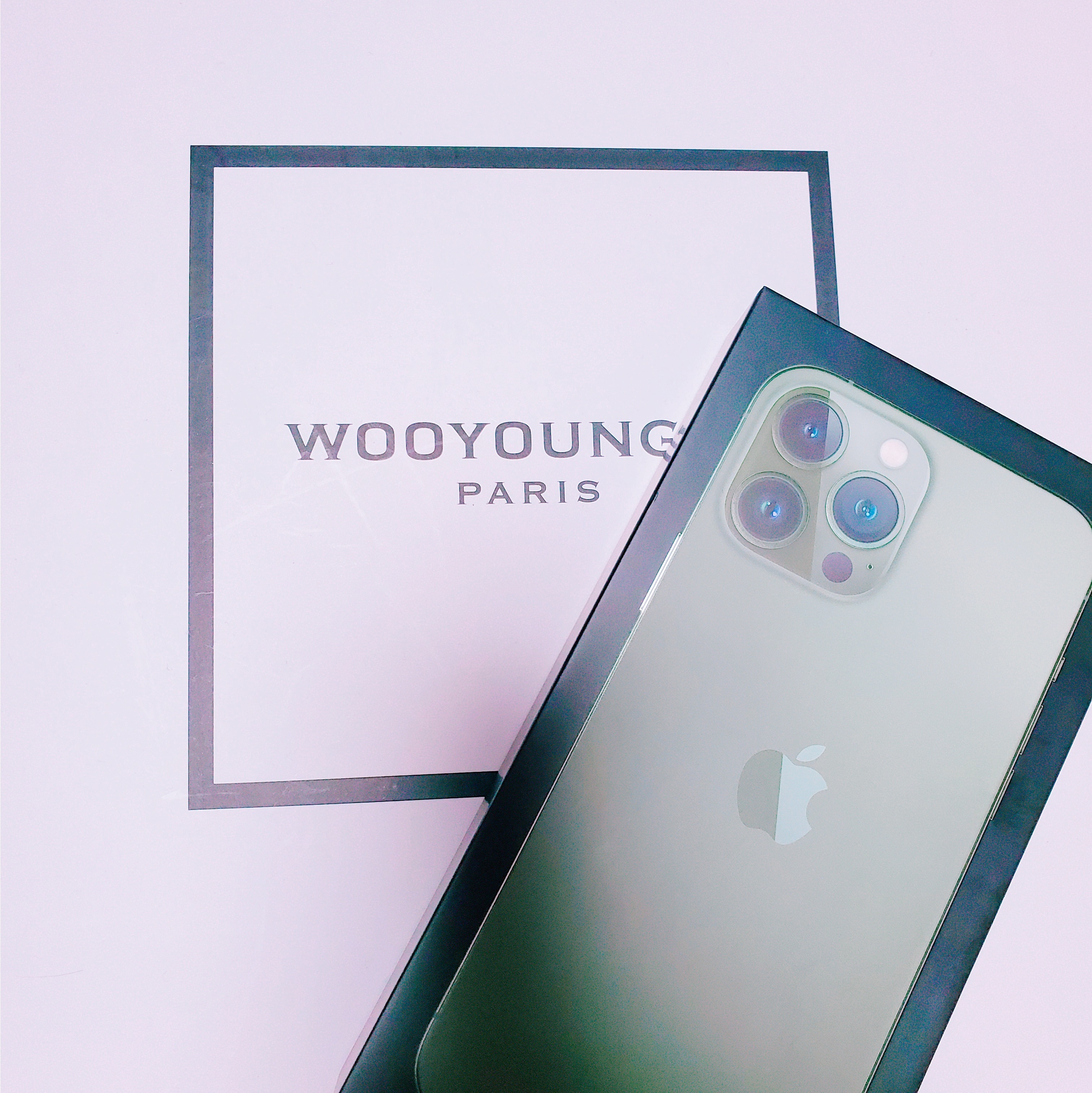 Apple iPhone 13 Pro Max 512GB Alpine Green (Korean Ver.) 착용 스타일