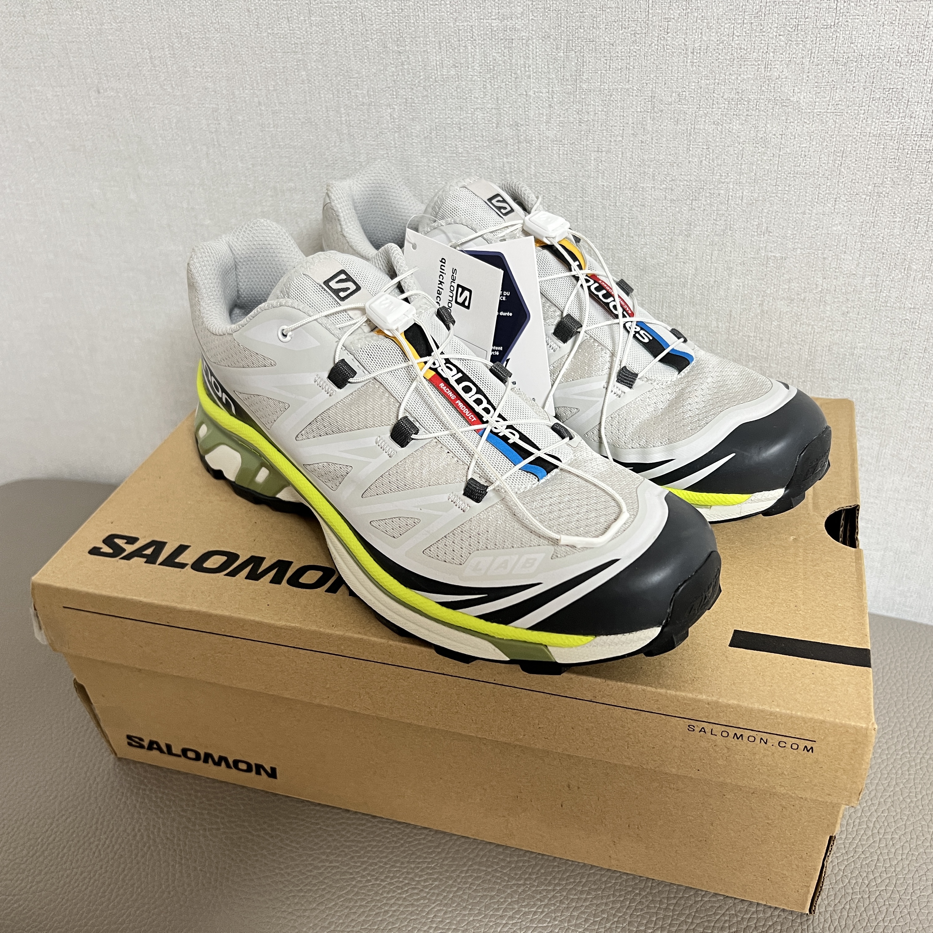 Salomon XT-6 Lunar Rock Magnet 착용 스타일 - 1