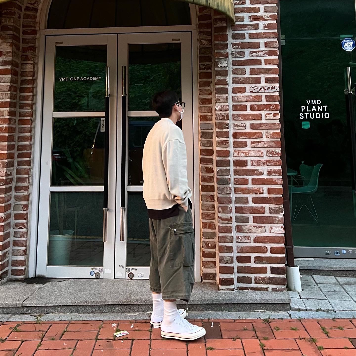 Converse Chuck 70 Ox Parchment 착용 스타일 - 2