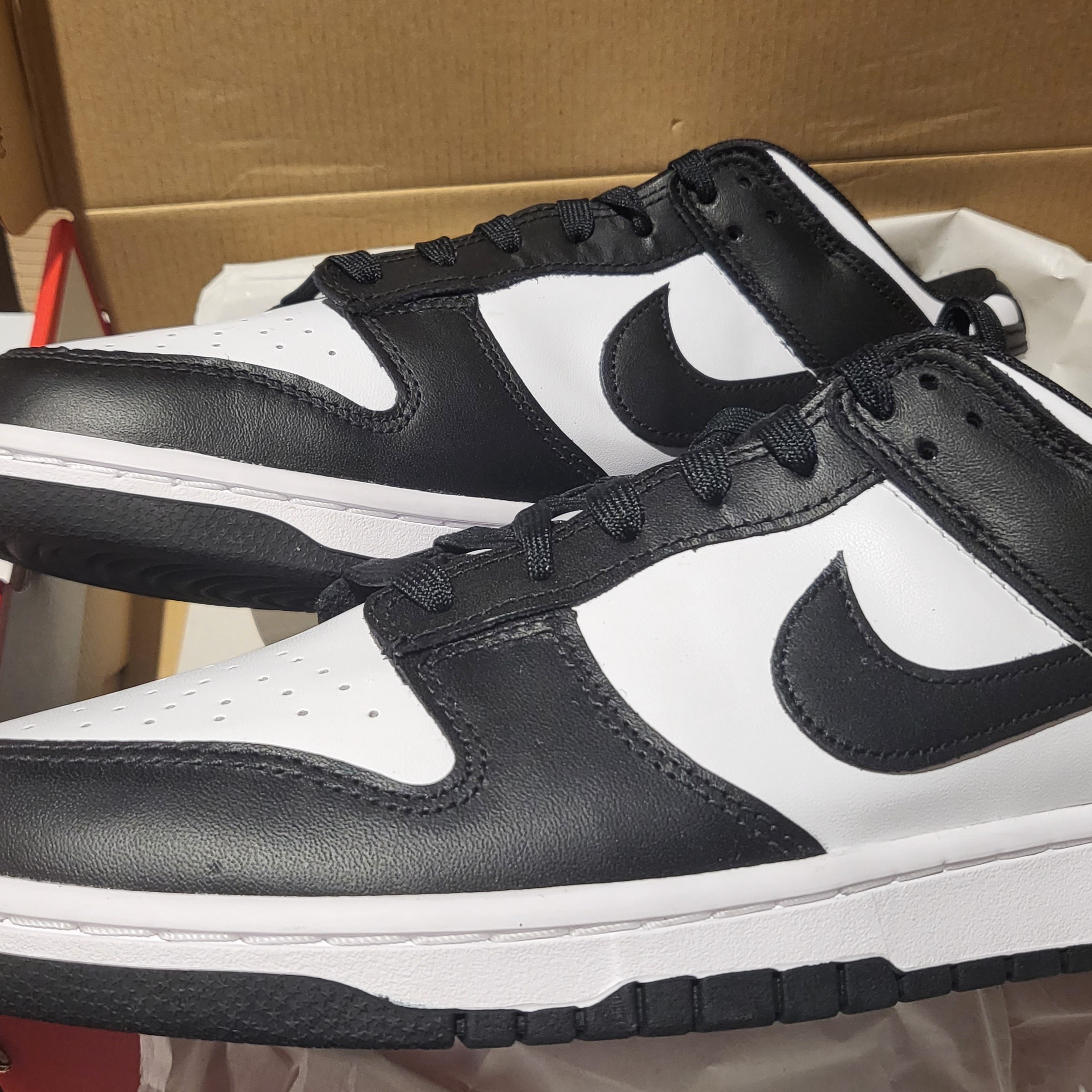 Nike Dunk Low Retro Black 착용 스타일 - 3