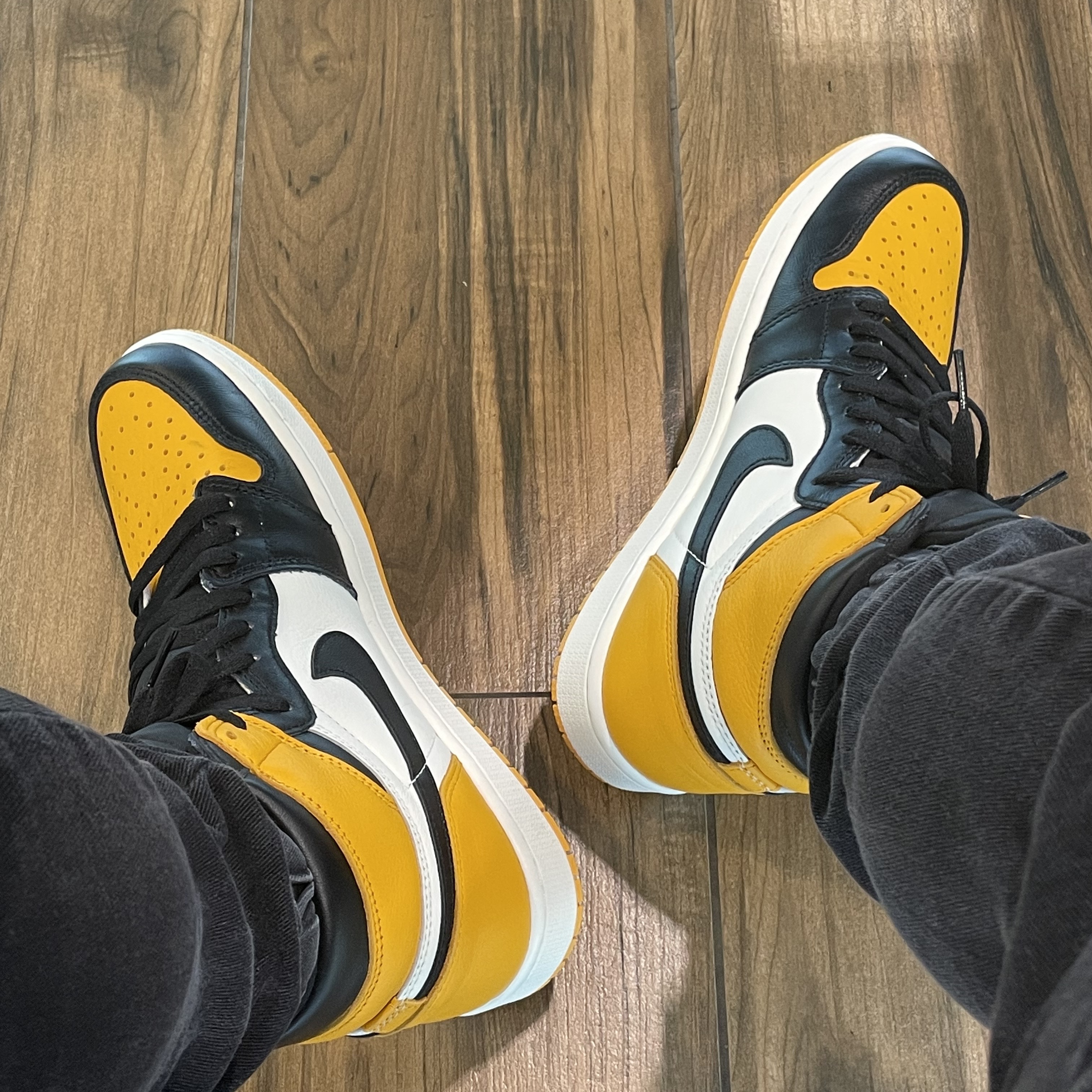 Jordan 1 Retro High OG Taxi 착용 스타일