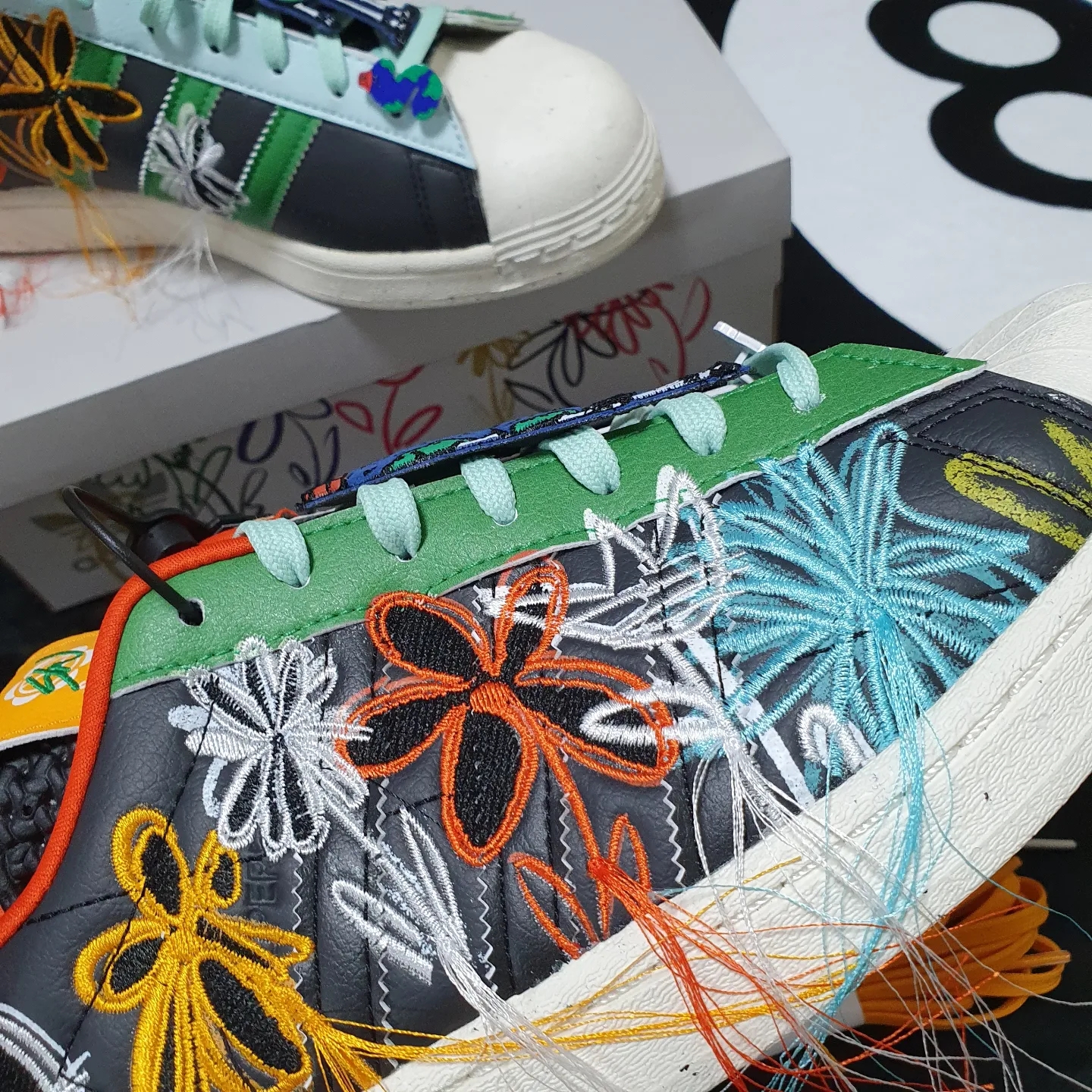 Adidas x Sean Wotherspoon Superstar Superearth Black 착용 스타일 - 2