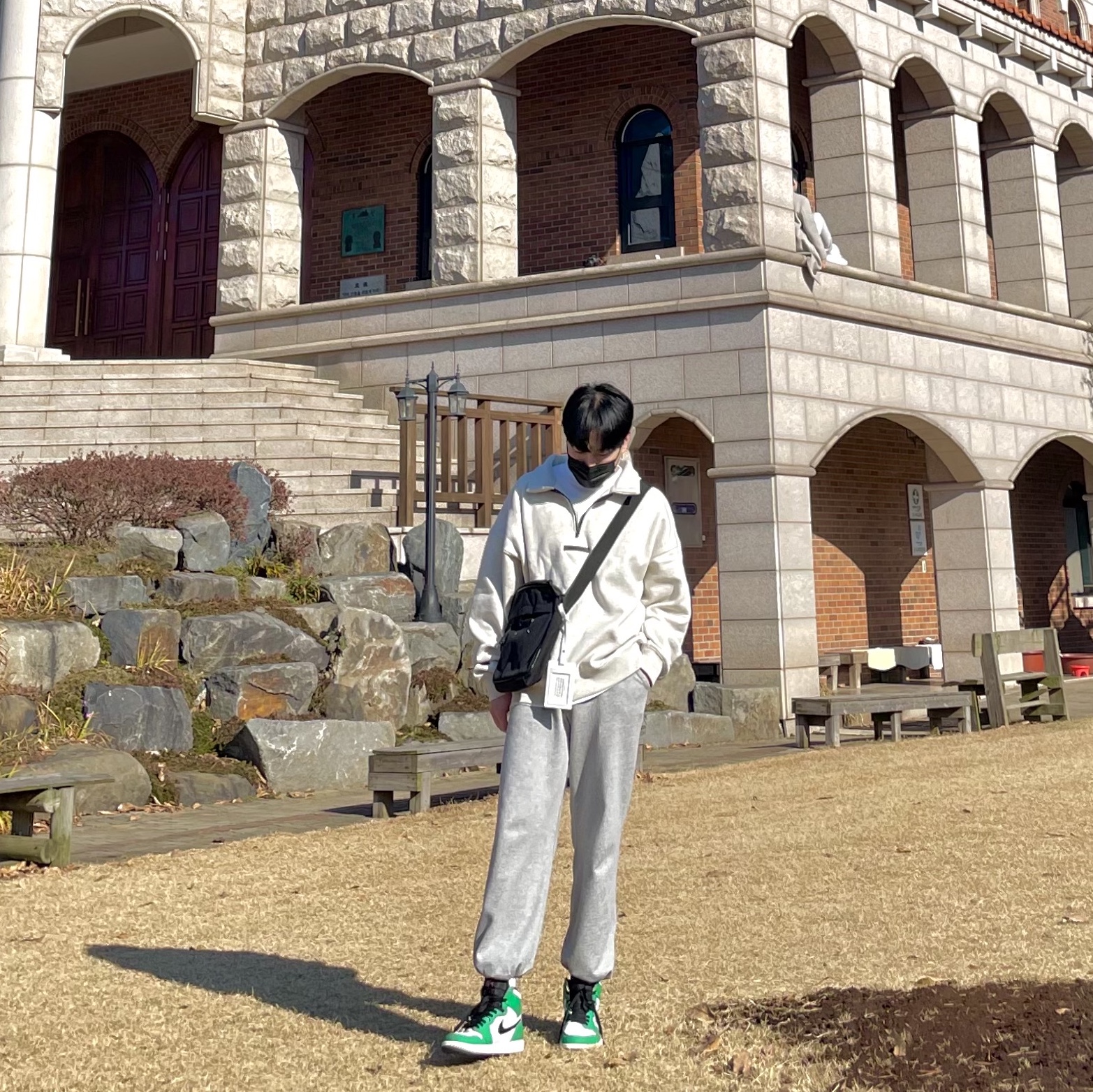 (W) Jordan 1 Retro High OG Lucky Green, Essentials Mockneck Half-Zip Oatmeal - 21SS 착용 스타일