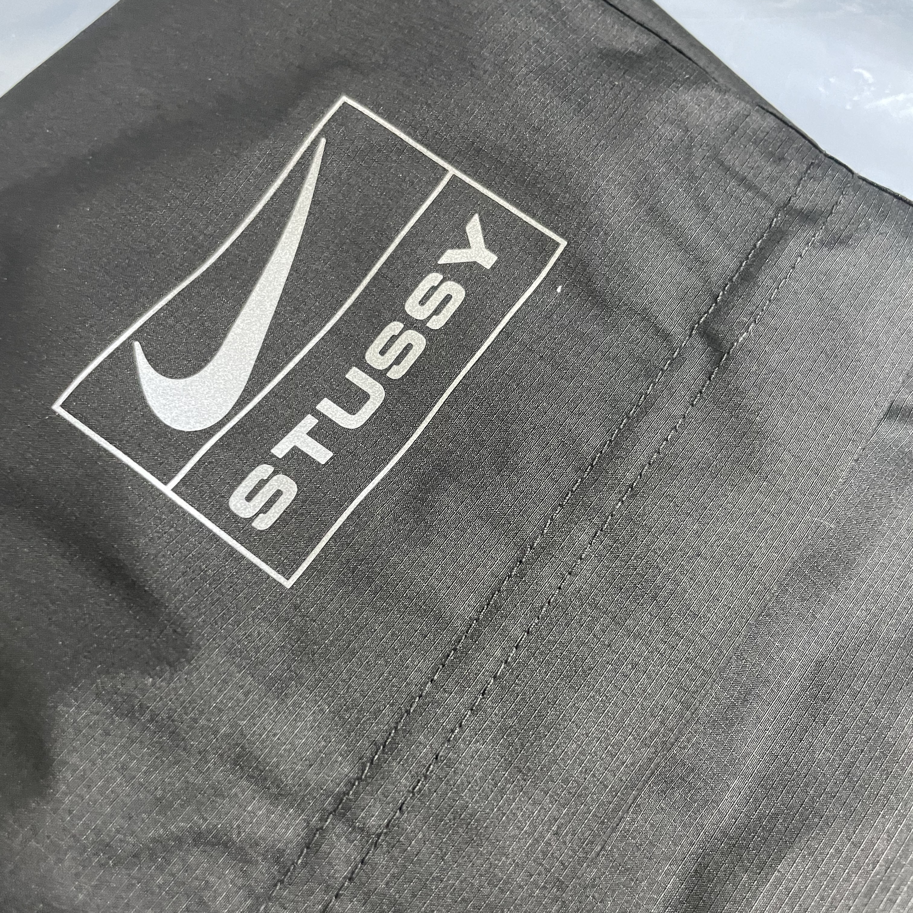 Nike x Stussy NRG FL Storm-Fit Pants Black (DO7170-010) 착용 스타일