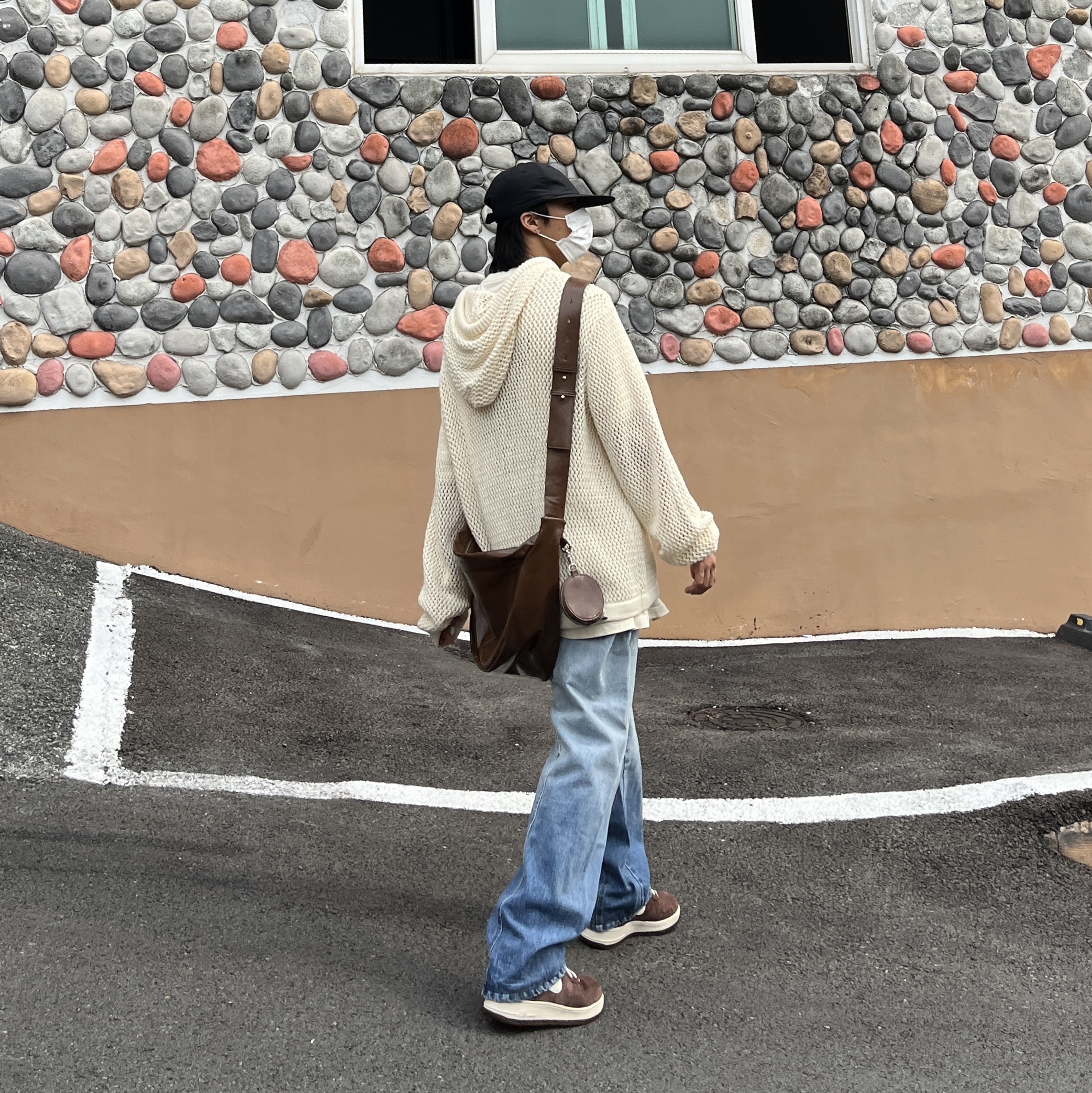 Nike Air Force 1 Mid '07 QS Chocolate 착용 스타일 - 1