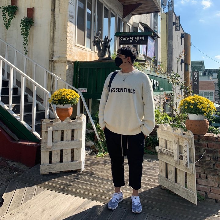 Essentials Knit Pullover Sweater Linen - Ssense Exclusive, Nike Flyknit Trainer White Black 2017 착용 스타일