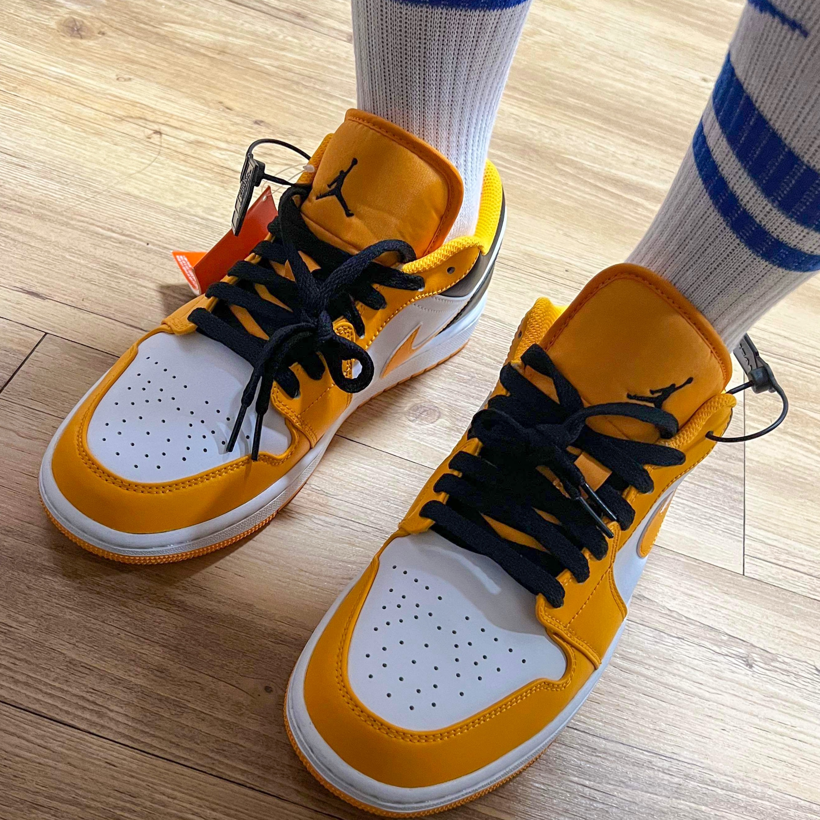 Jordan 1 Low Taxi 착용 스타일 - 3