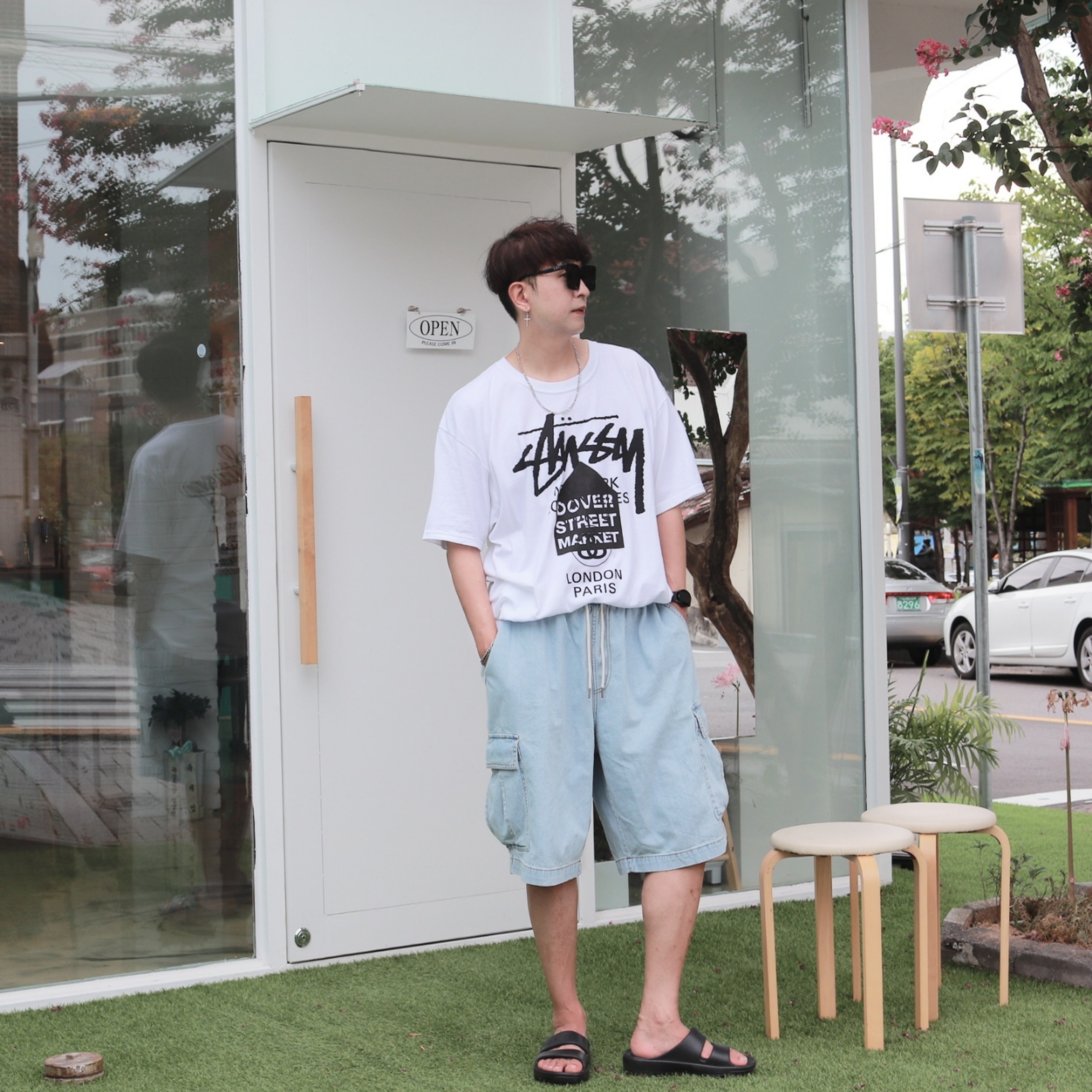 Stussy DSM World Tour T-Shirt White 착용 스타일 - 4