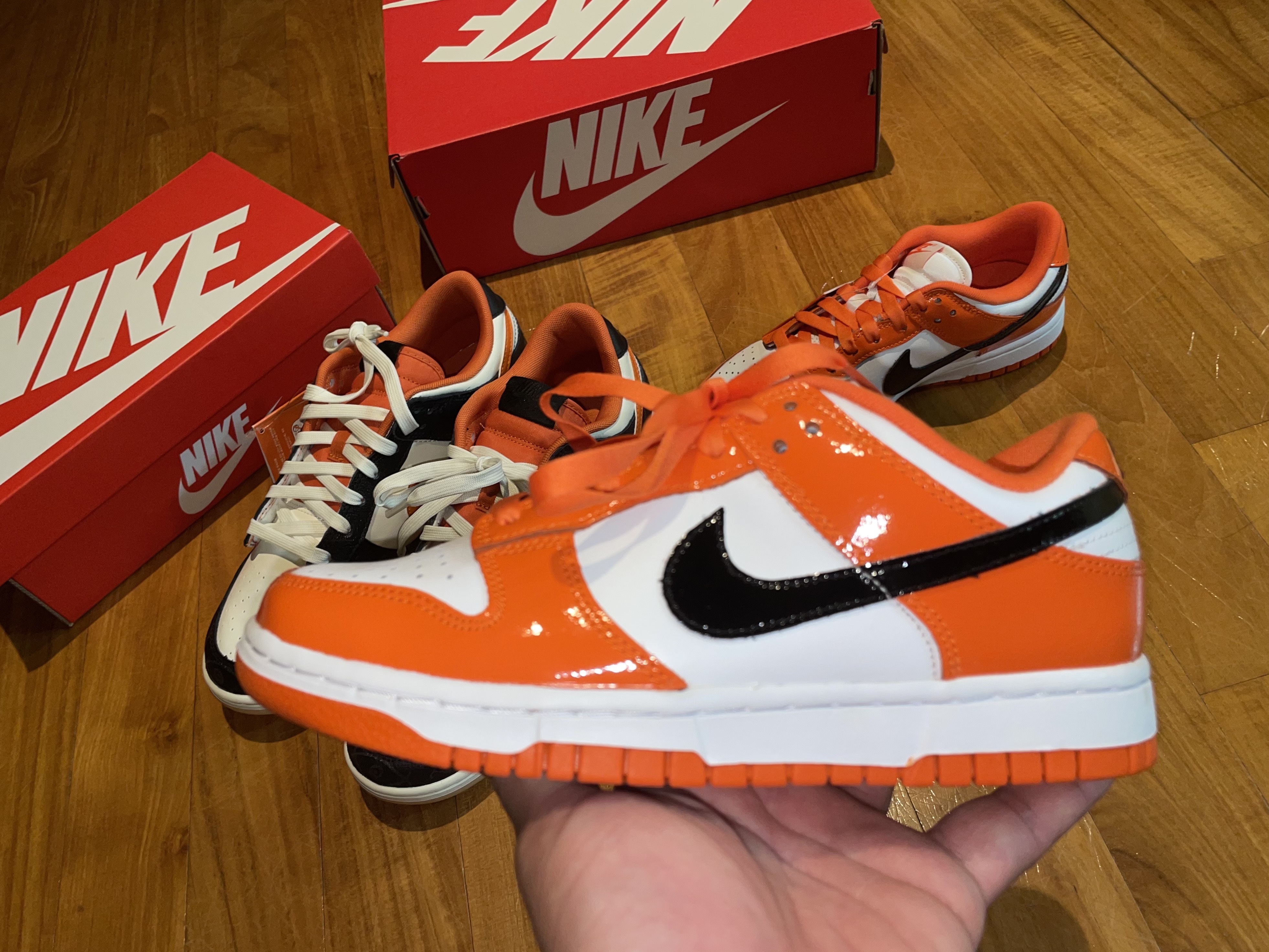 Nike Dunk Low Retro PRM Halloween, (W) Nike Dunk Low Essential Brilliant Orange 착용 스타일 - 5