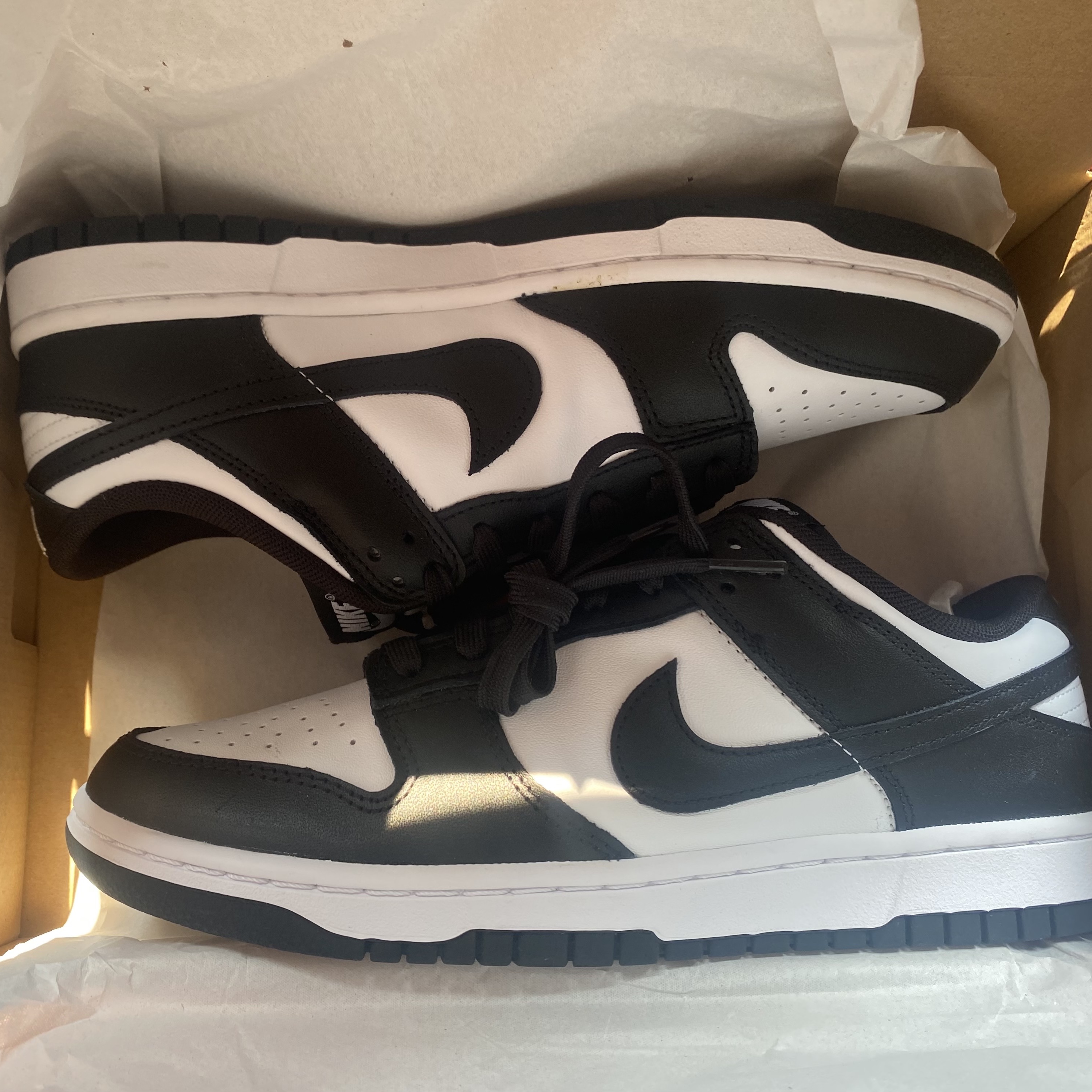 Nike Dunk Low Retro Black 착용 스타일