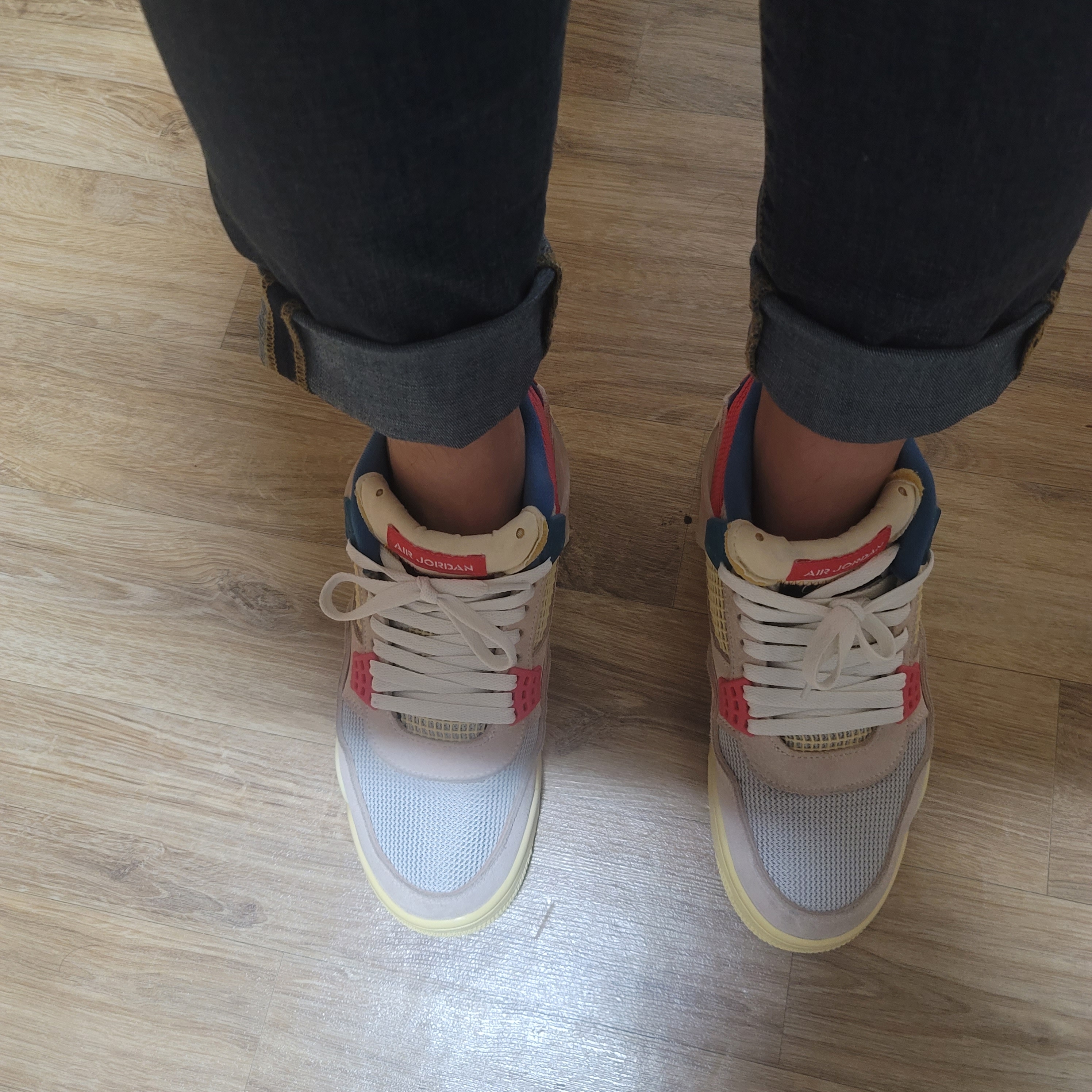 Jordan 4 x Union Retro Guava Ice 착용 스타일 - 2